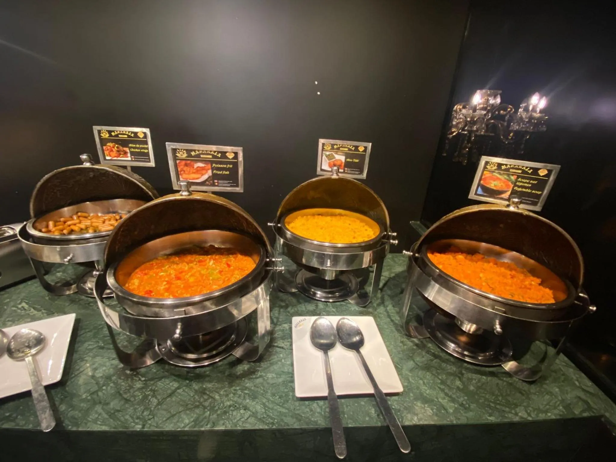 Breakfast in La Bourse Hotel