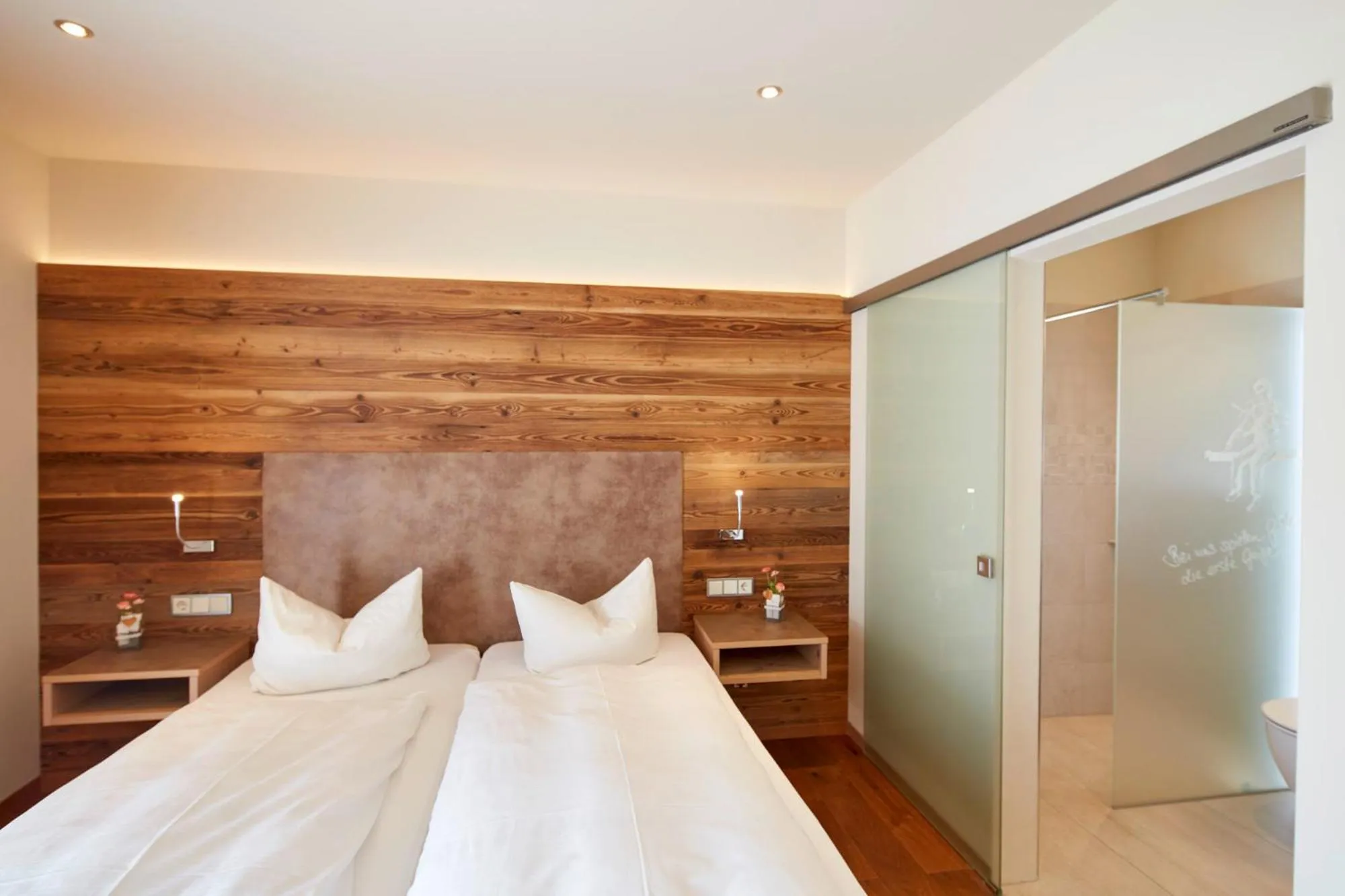 Bed in Landgasthof Fiedler