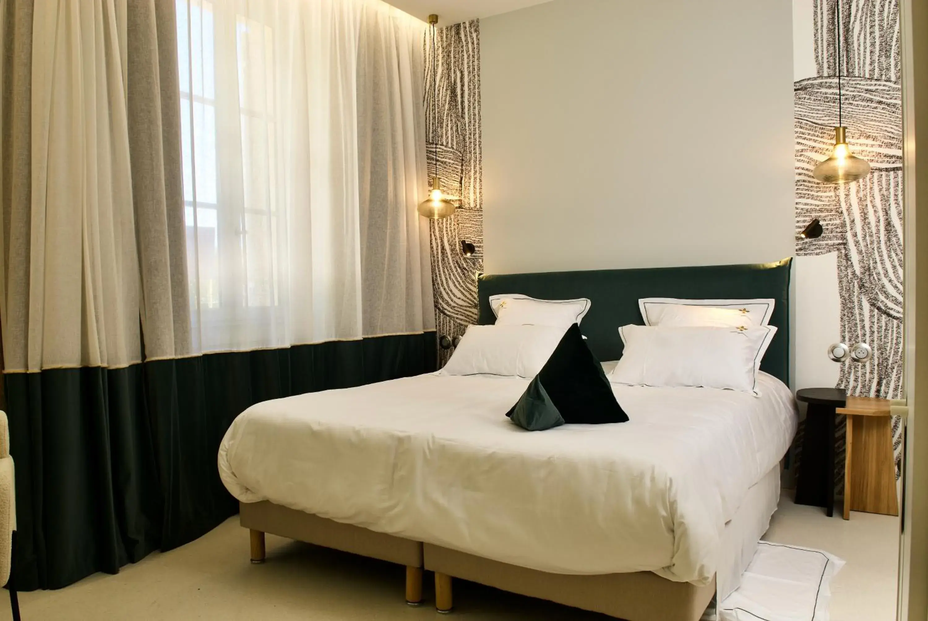 Double Room with Terrace in AUX DUCS DE SIENNE Double Room with Terrace in AUX DUCS DE SIENNE