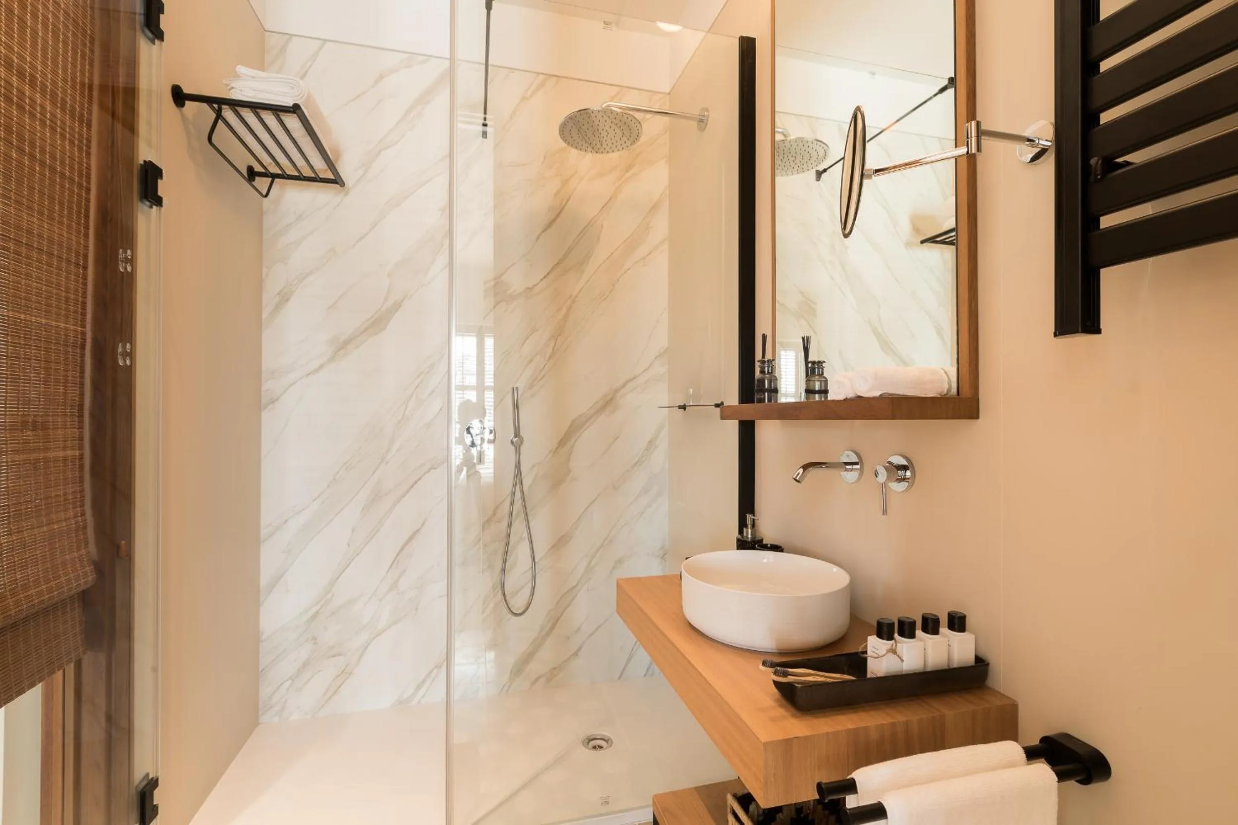 Bathroom in Hotel Portmany