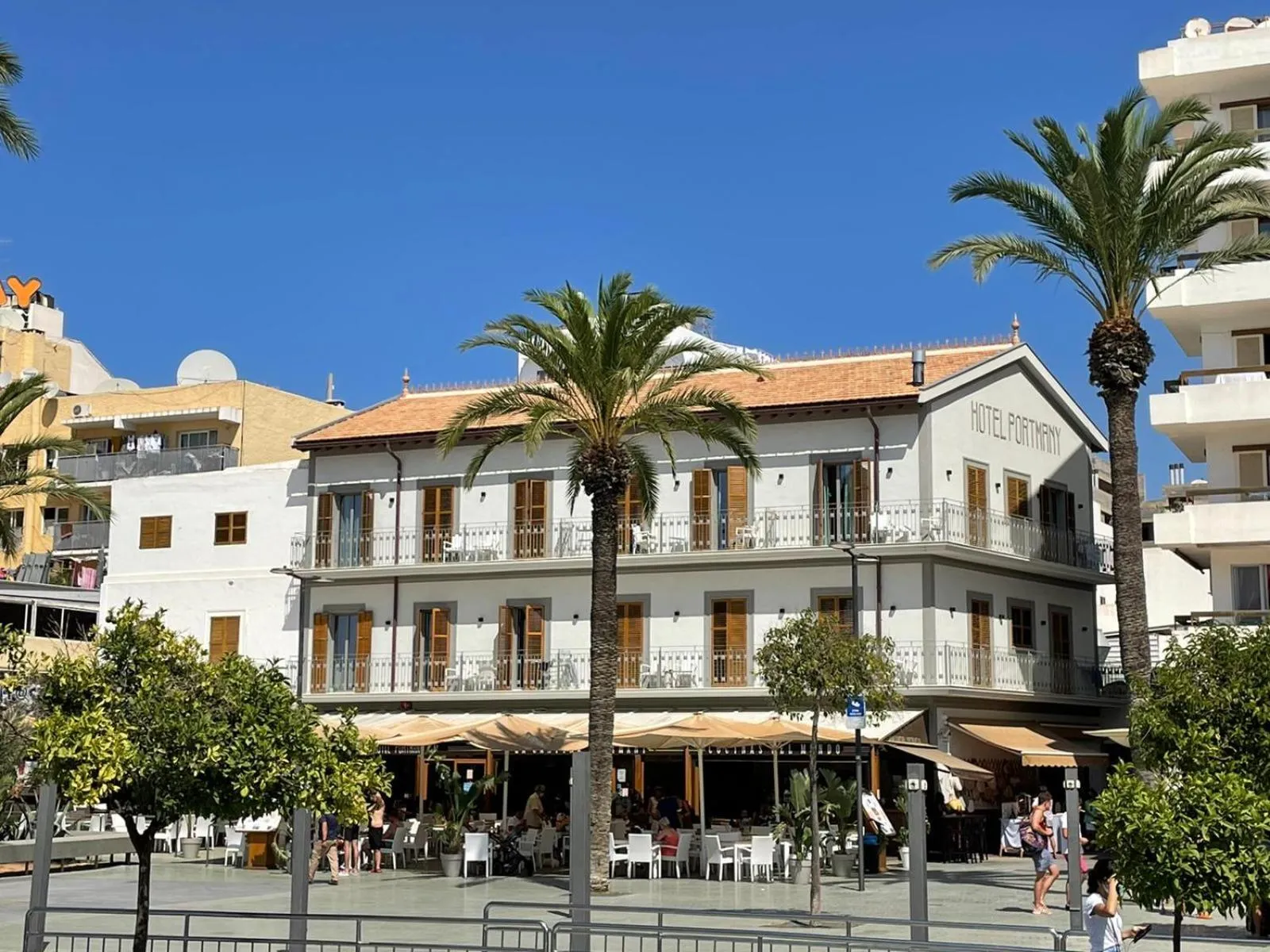 Property building in Hotel Portmany