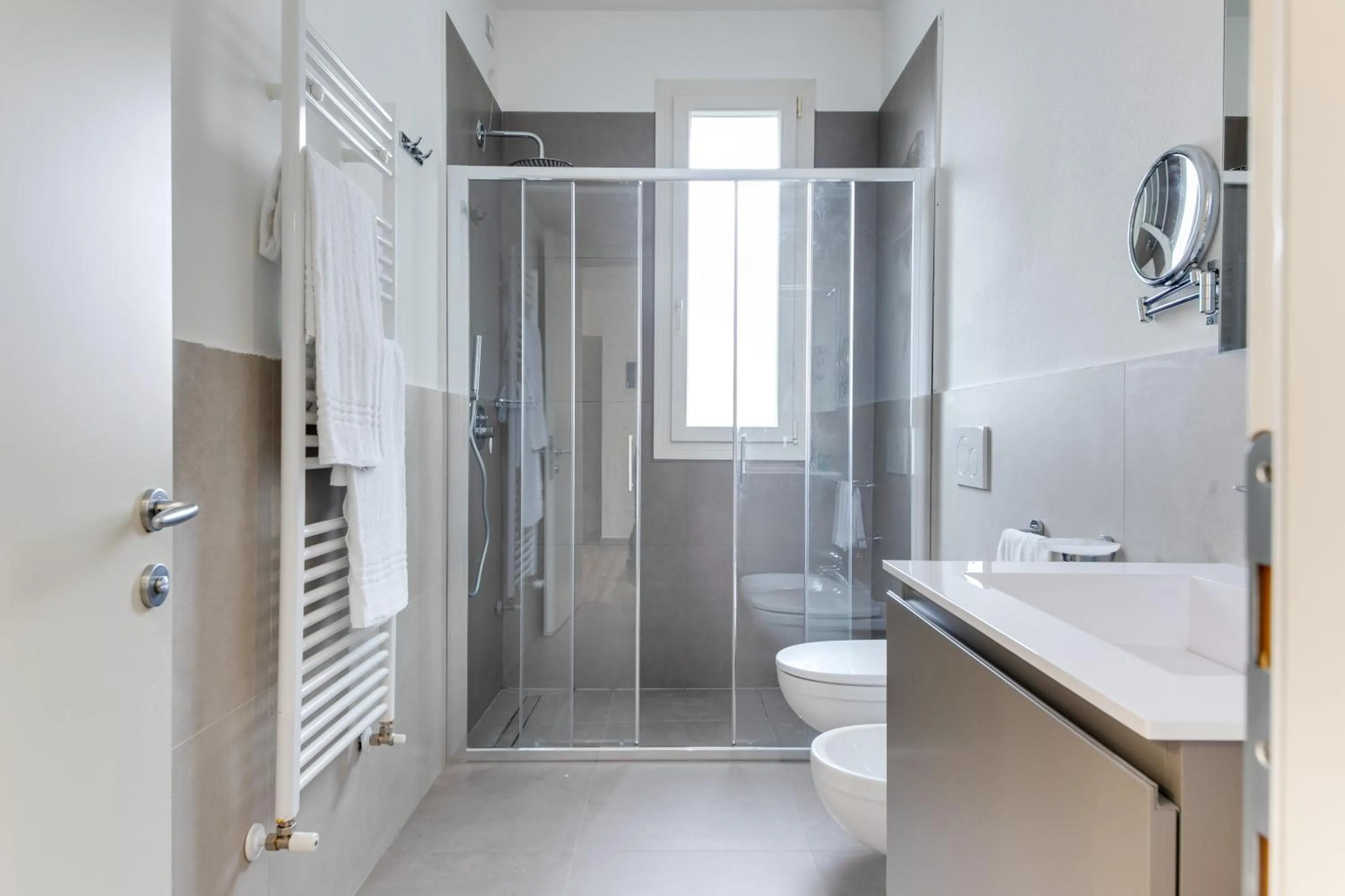 Bathroom in Elegance Suite Apartments - Siroli Collection