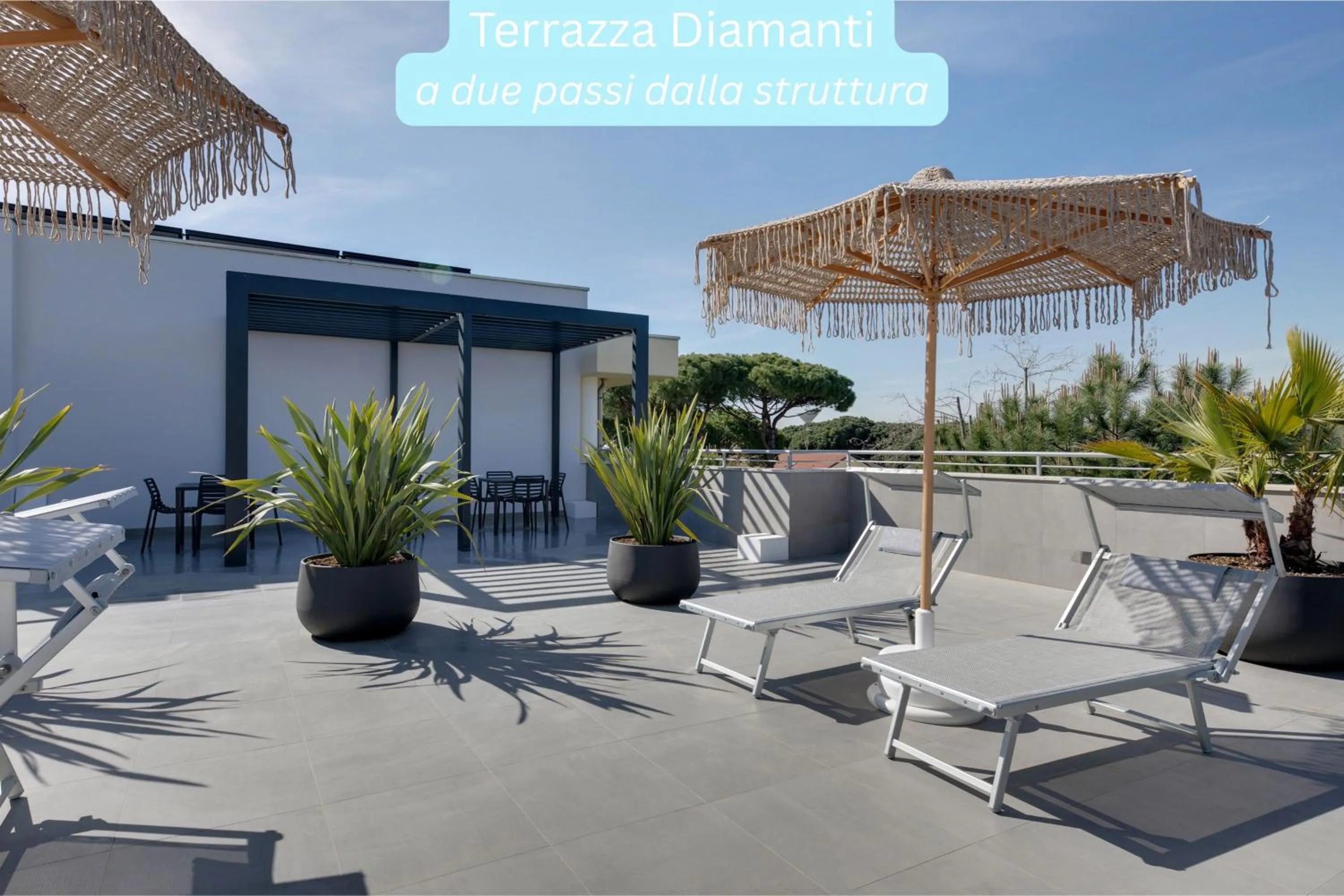 Nearby landmark in Elegance Suite Apartments - Siroli Collection