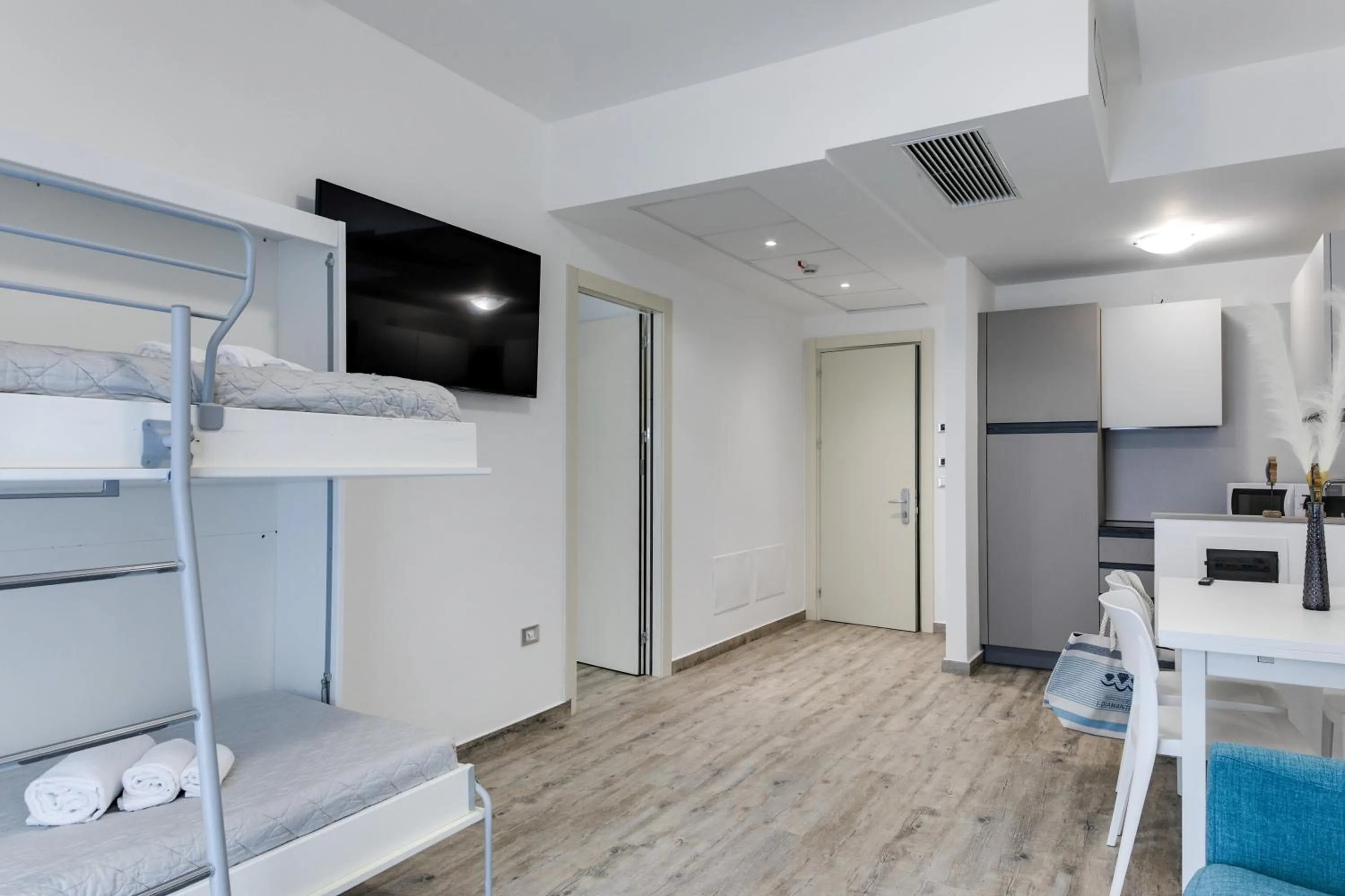 Bed in Elegance Suite Apartments - Siroli Collection