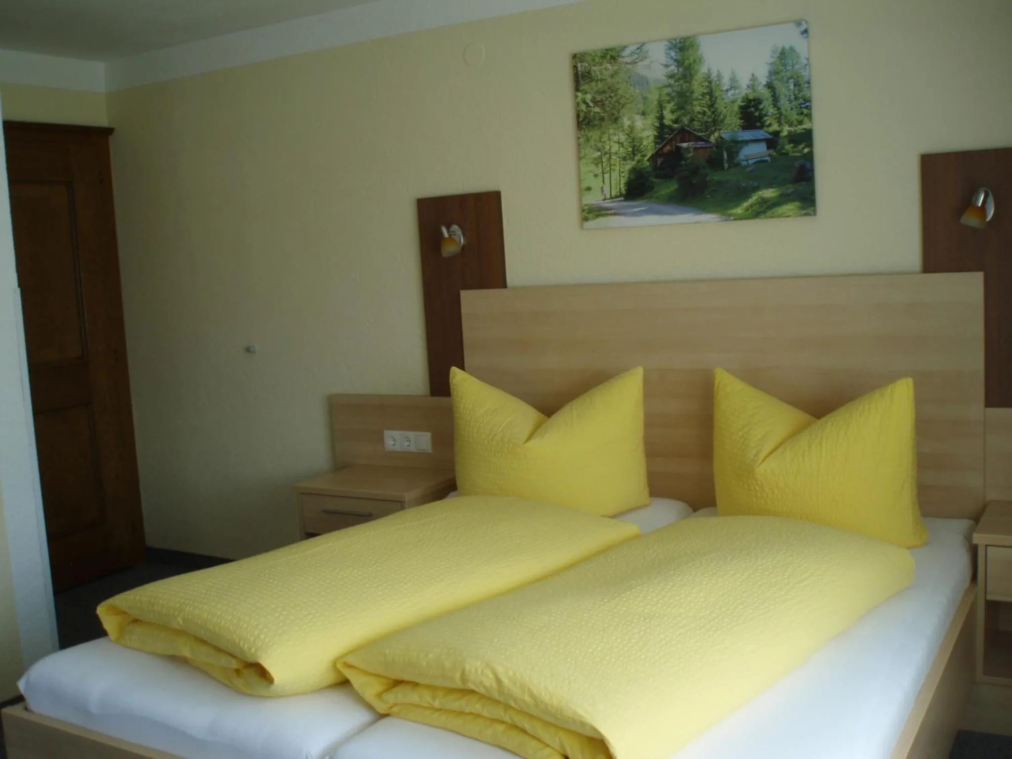 Photo of the whole room, Bed in Haus Wiesenblick