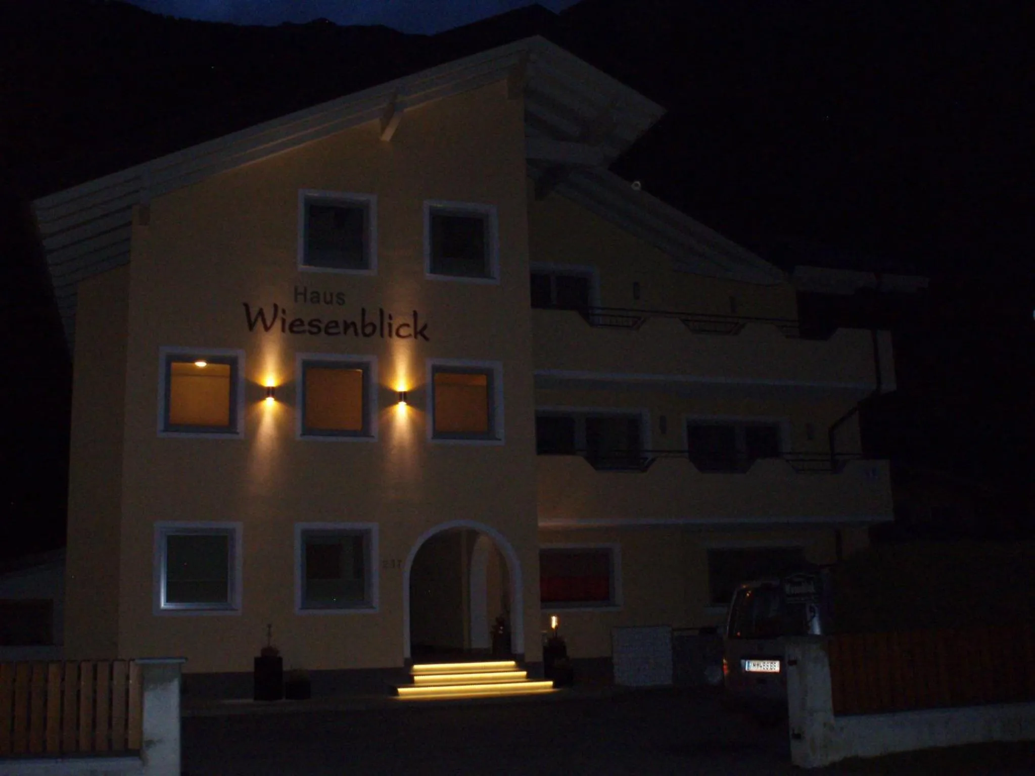 Facade/entrance in Haus Wiesenblick
