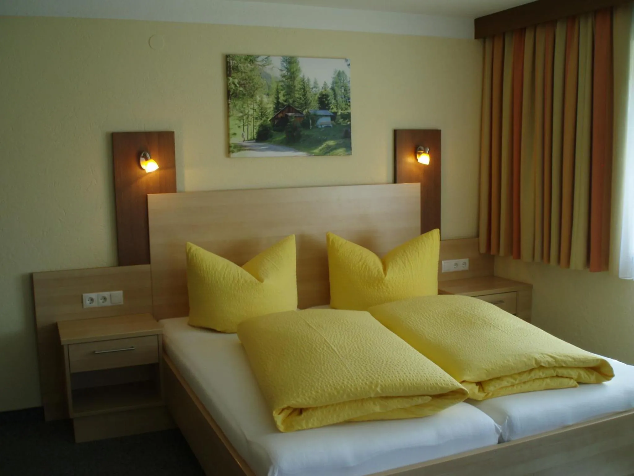 Photo of the whole room, Bed in Haus Wiesenblick