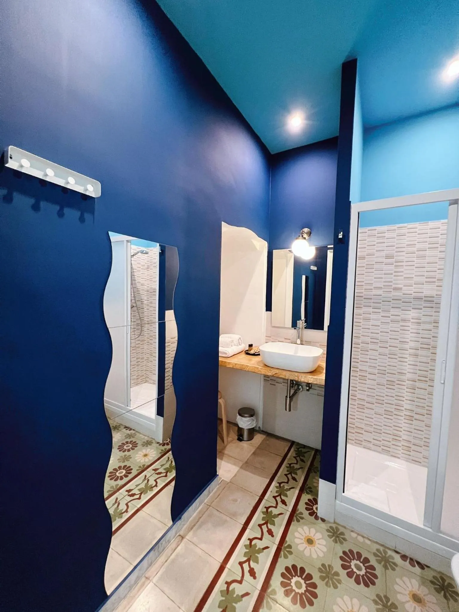 Bathroom in DEAS B&B