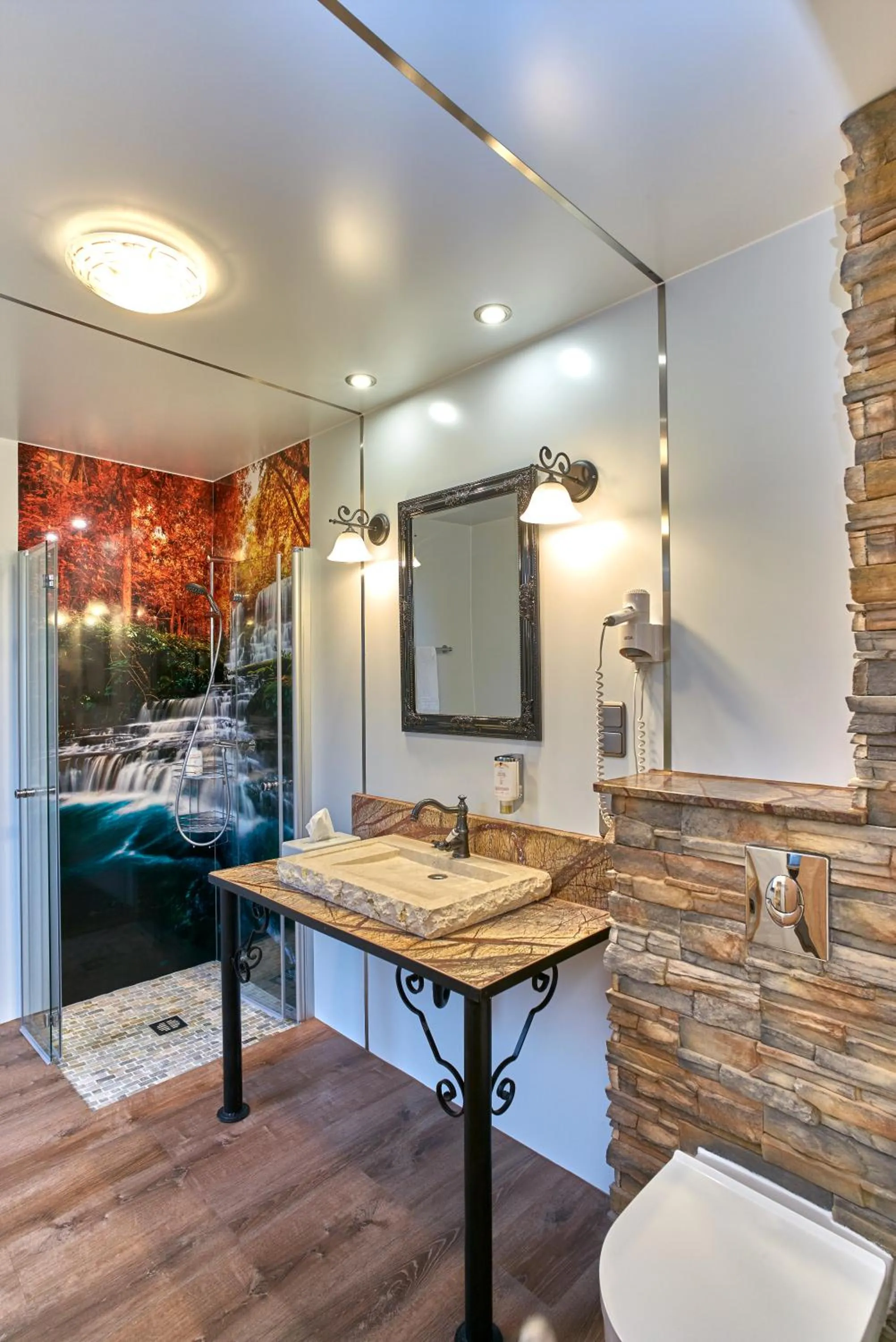 Bathroom in Hotel Naheschlößchen