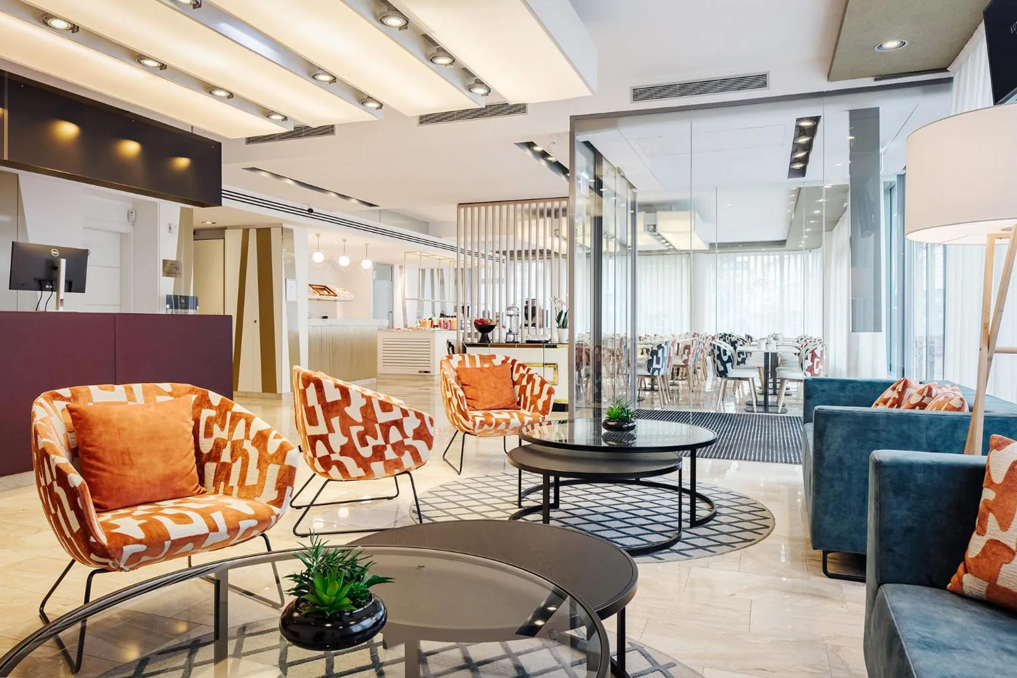 Living room in Eurostars Embassy