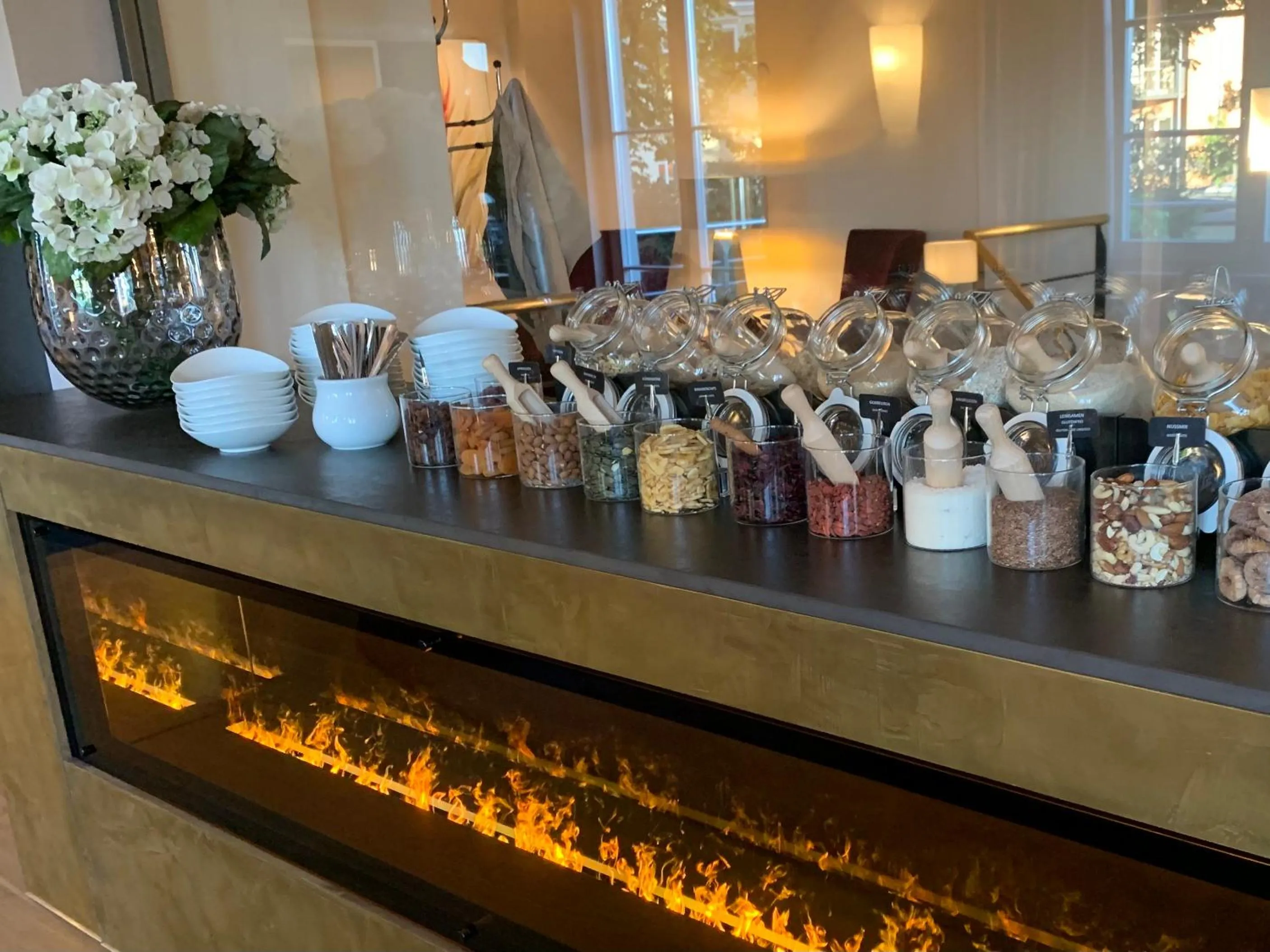 Buffet breakfast in Hotel Lindauer Hof