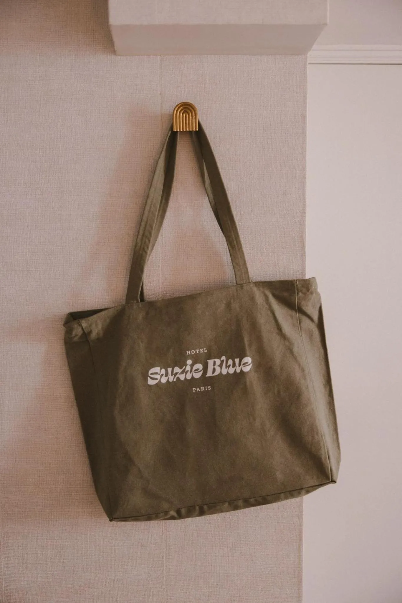 Decorative detail in Hôtel Suzie Blue