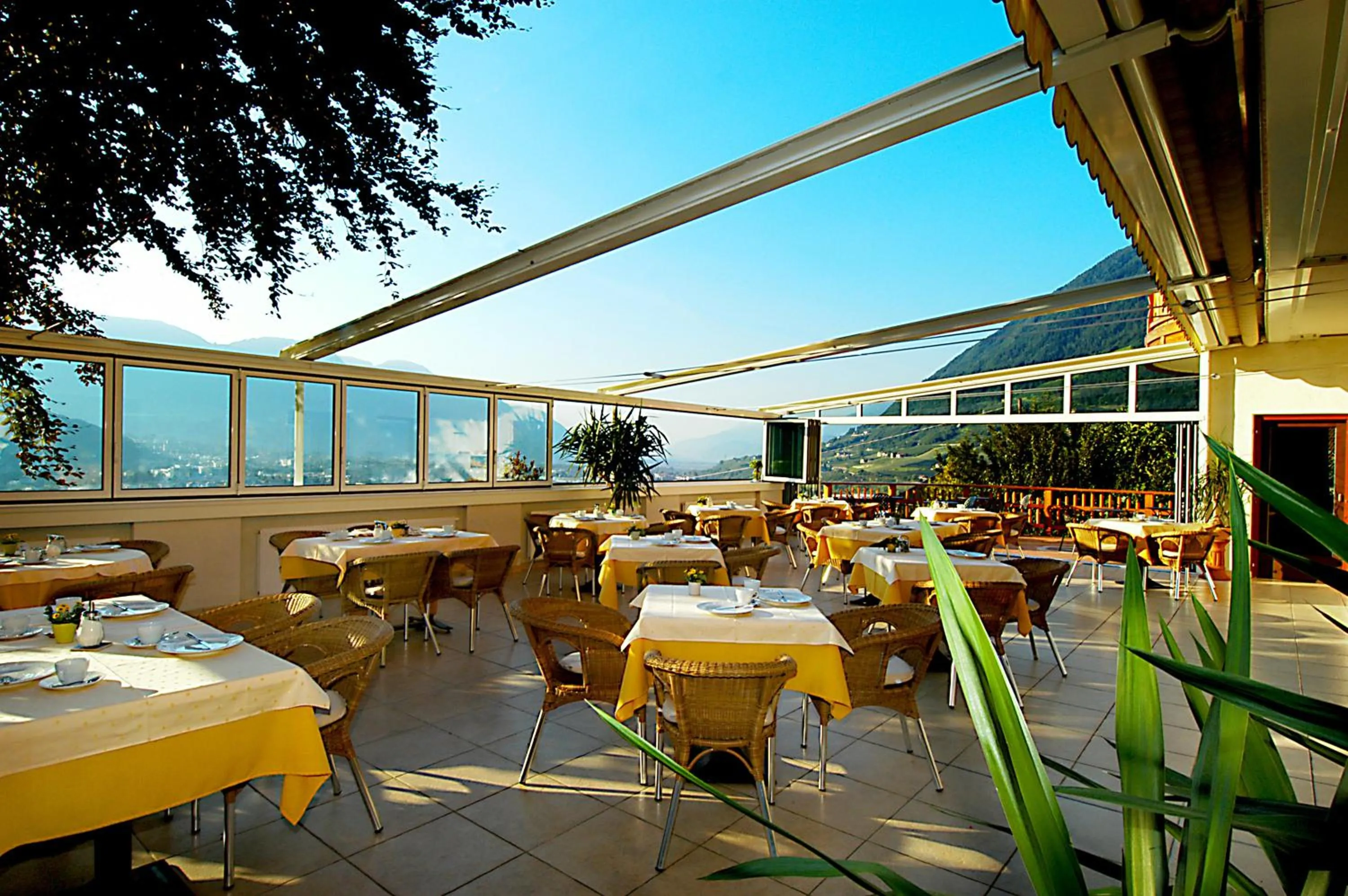 Restaurant/places to eat in Hotel Öhlerhof