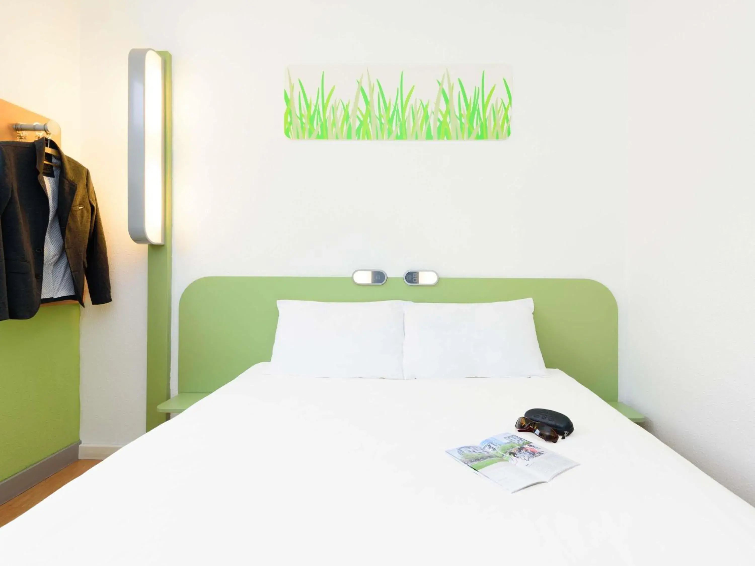 Bedroom, Bed in Ibis Budget Bilbao Arrigorriaga Bedroom, Bed in Ibis Budget Bilbao Arrigorriaga
