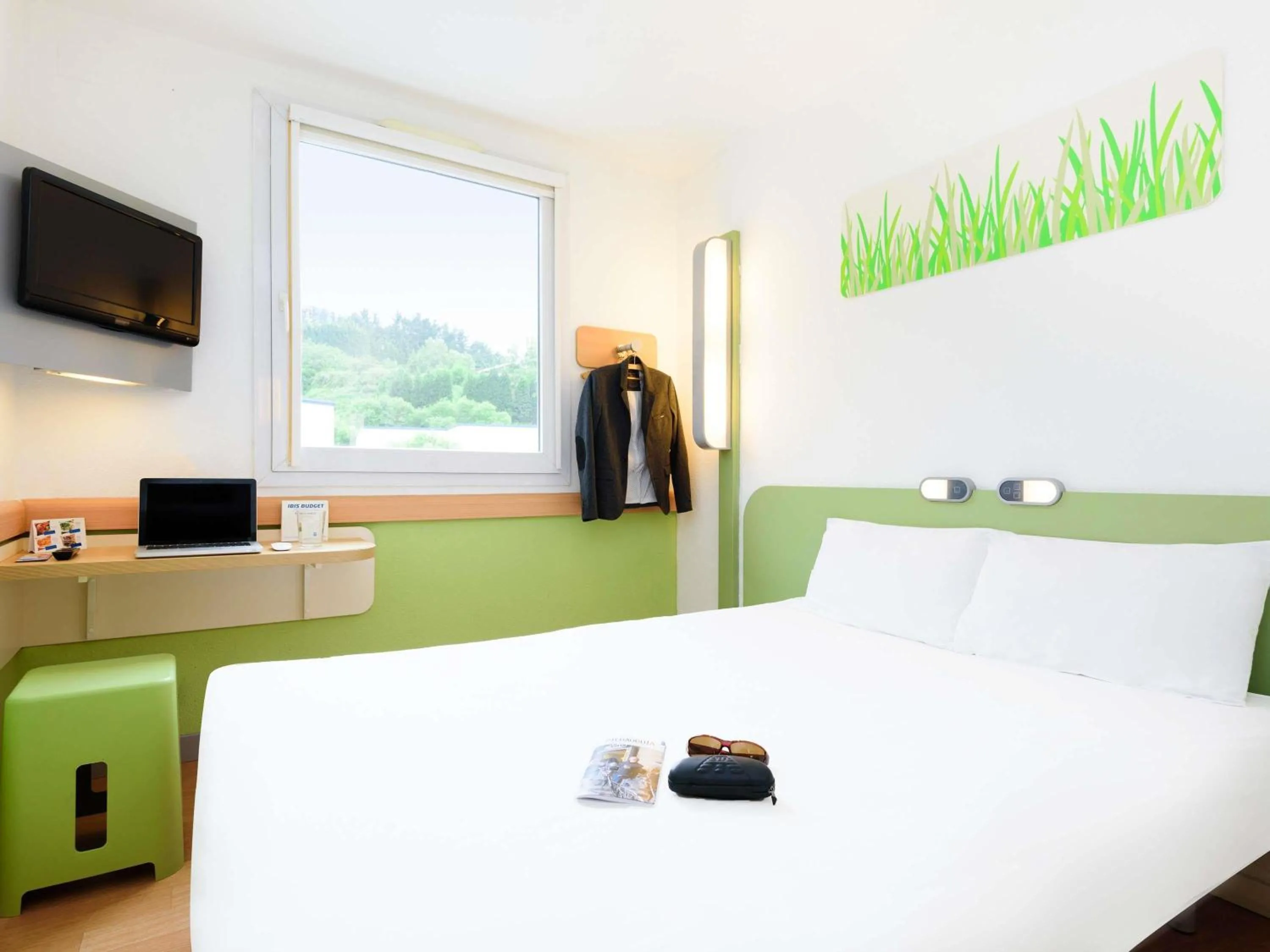 Bedroom, Bed in Ibis Budget Bilbao Arrigorriaga
