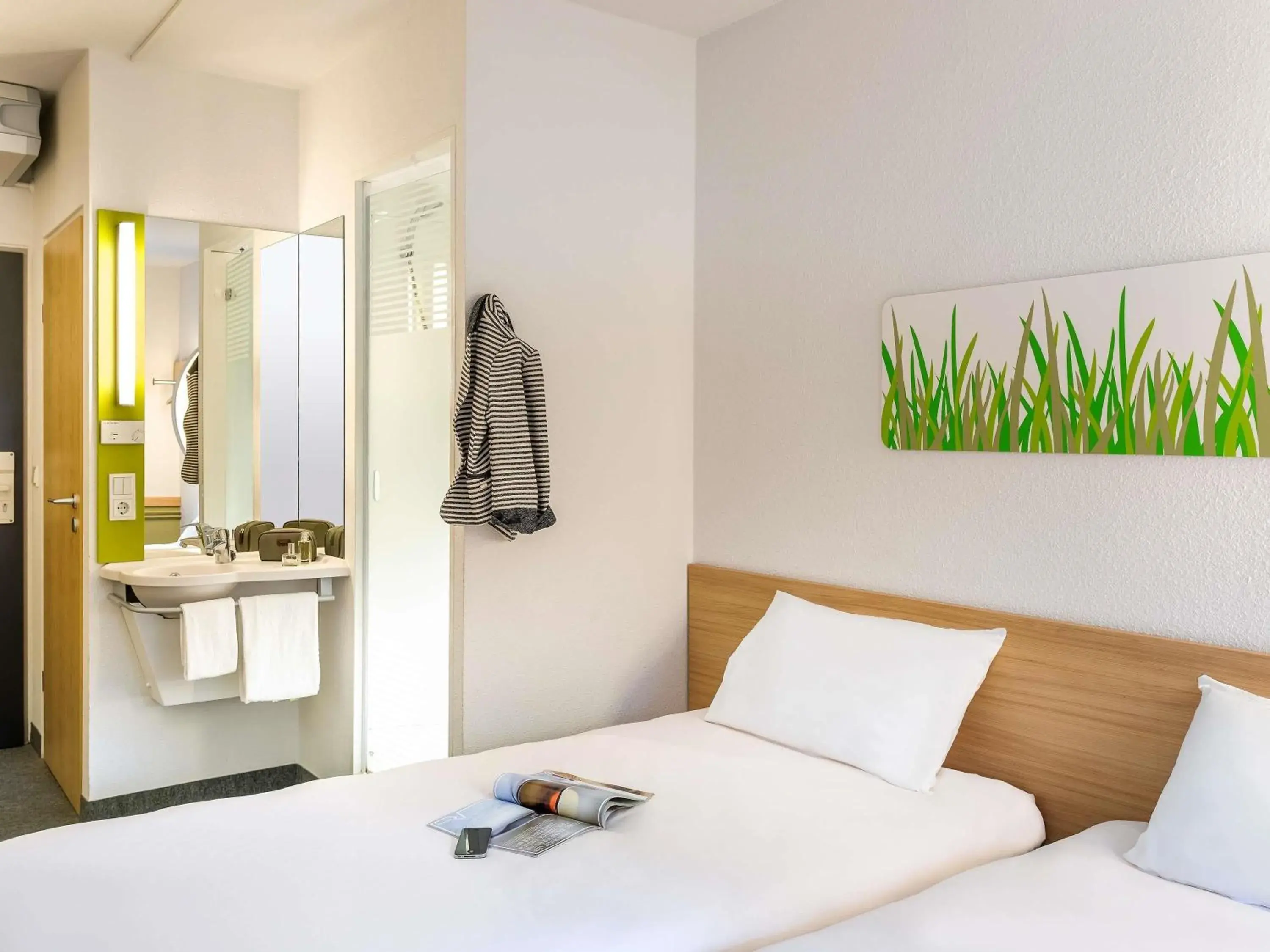 Bedroom, Bed in Ibis Budget Bilbao Arrigorriaga Bedroom, Bed in Ibis Budget Bilbao Arrigorriaga