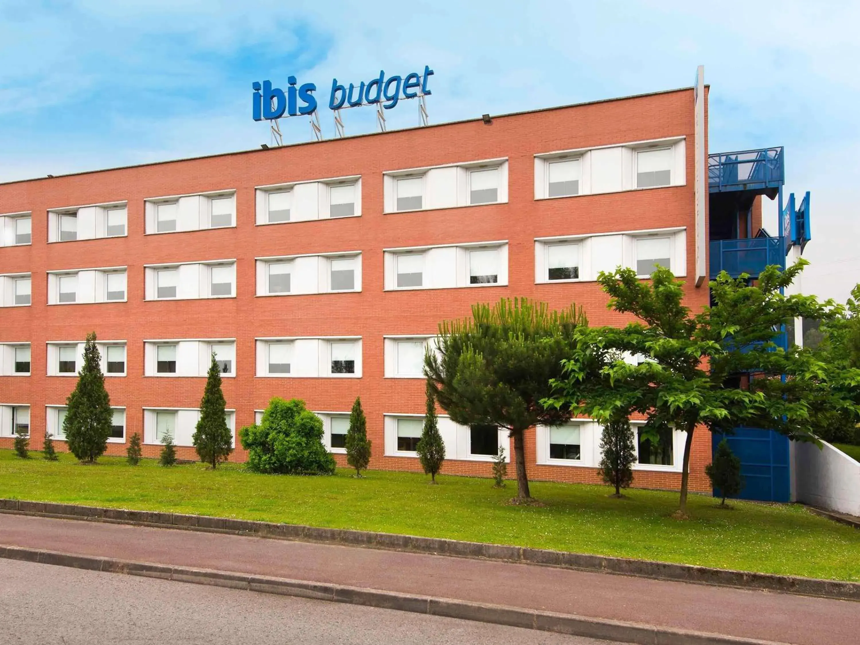 Property building in Ibis Budget Bilbao Arrigorriaga Property building in Ibis Budget Bilbao Arrigorriaga
