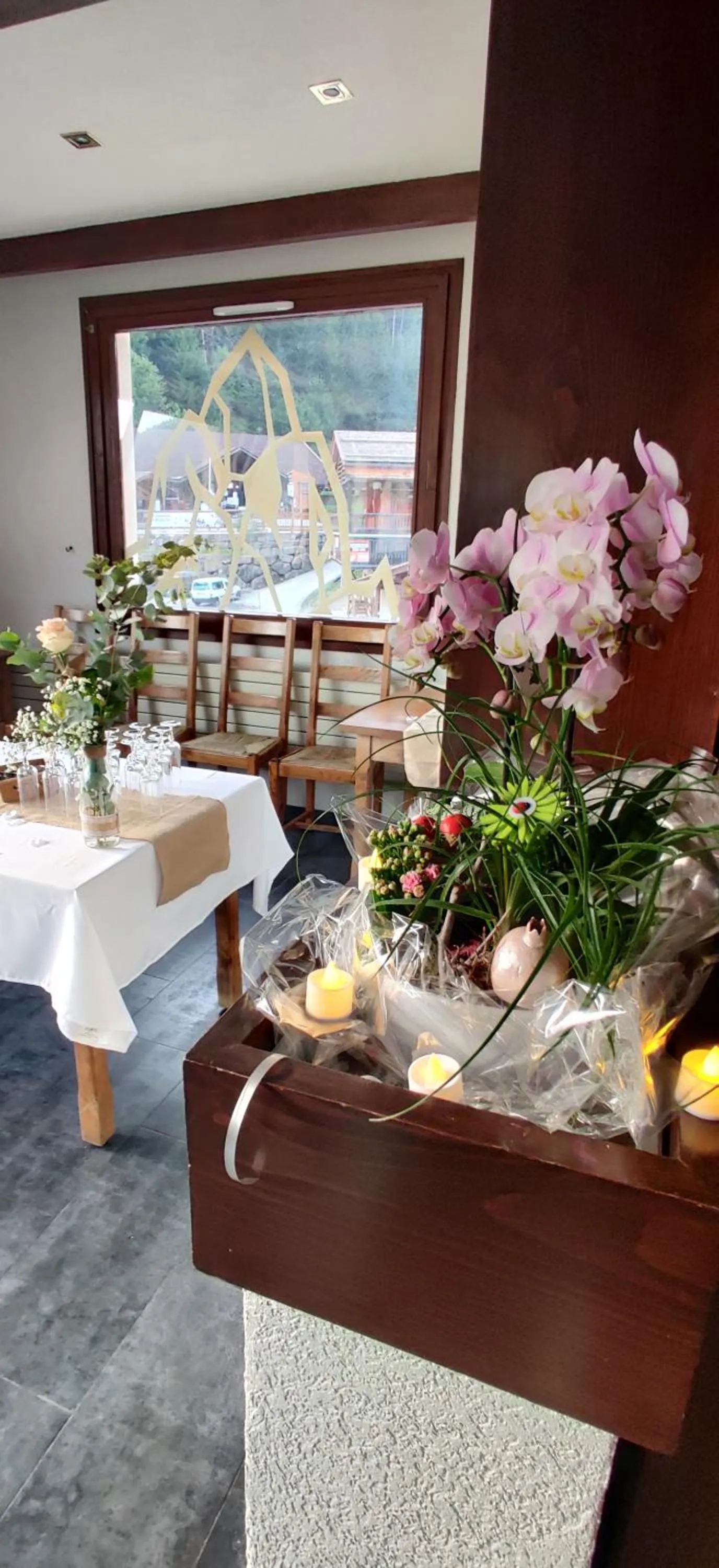 wedding in Le Rookie Mountain