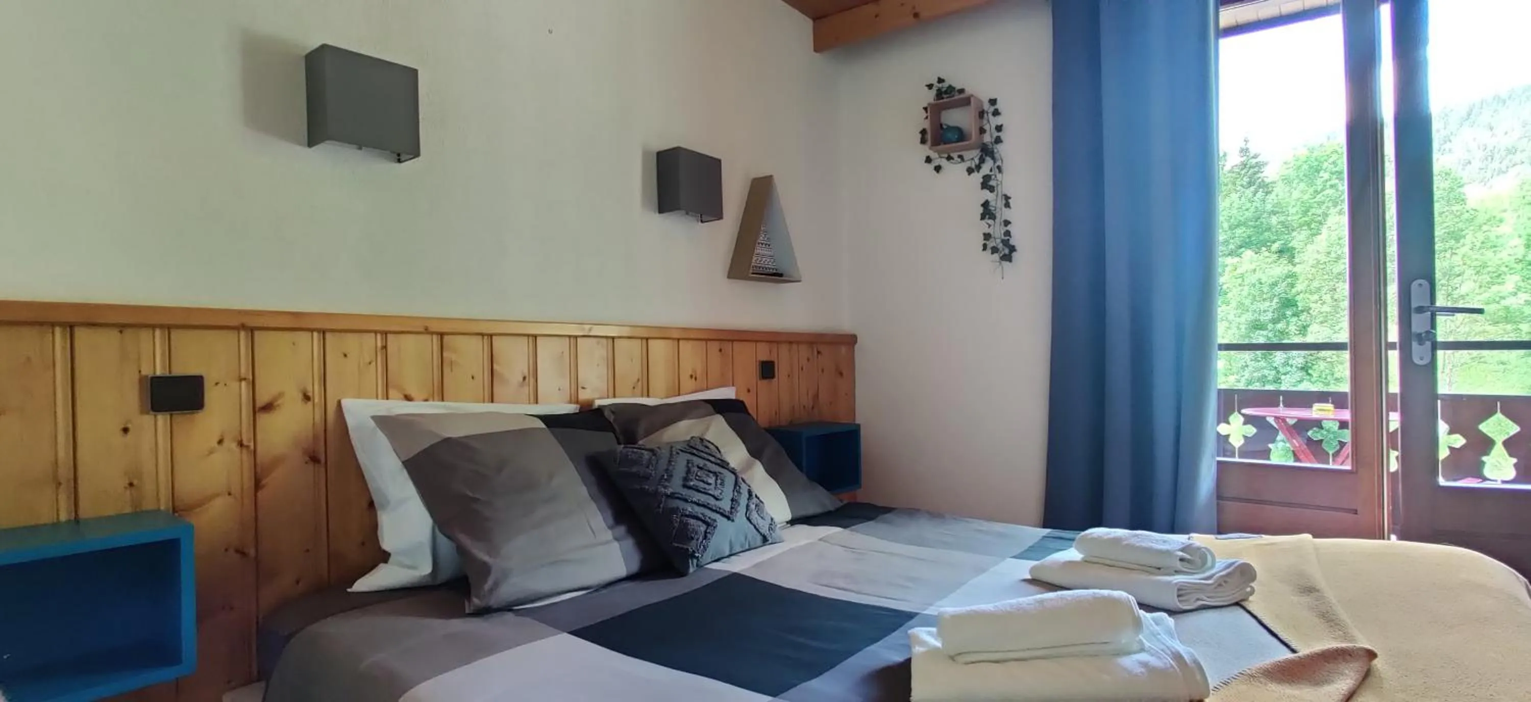 Bedroom, Bed in Le Rookie Mountain