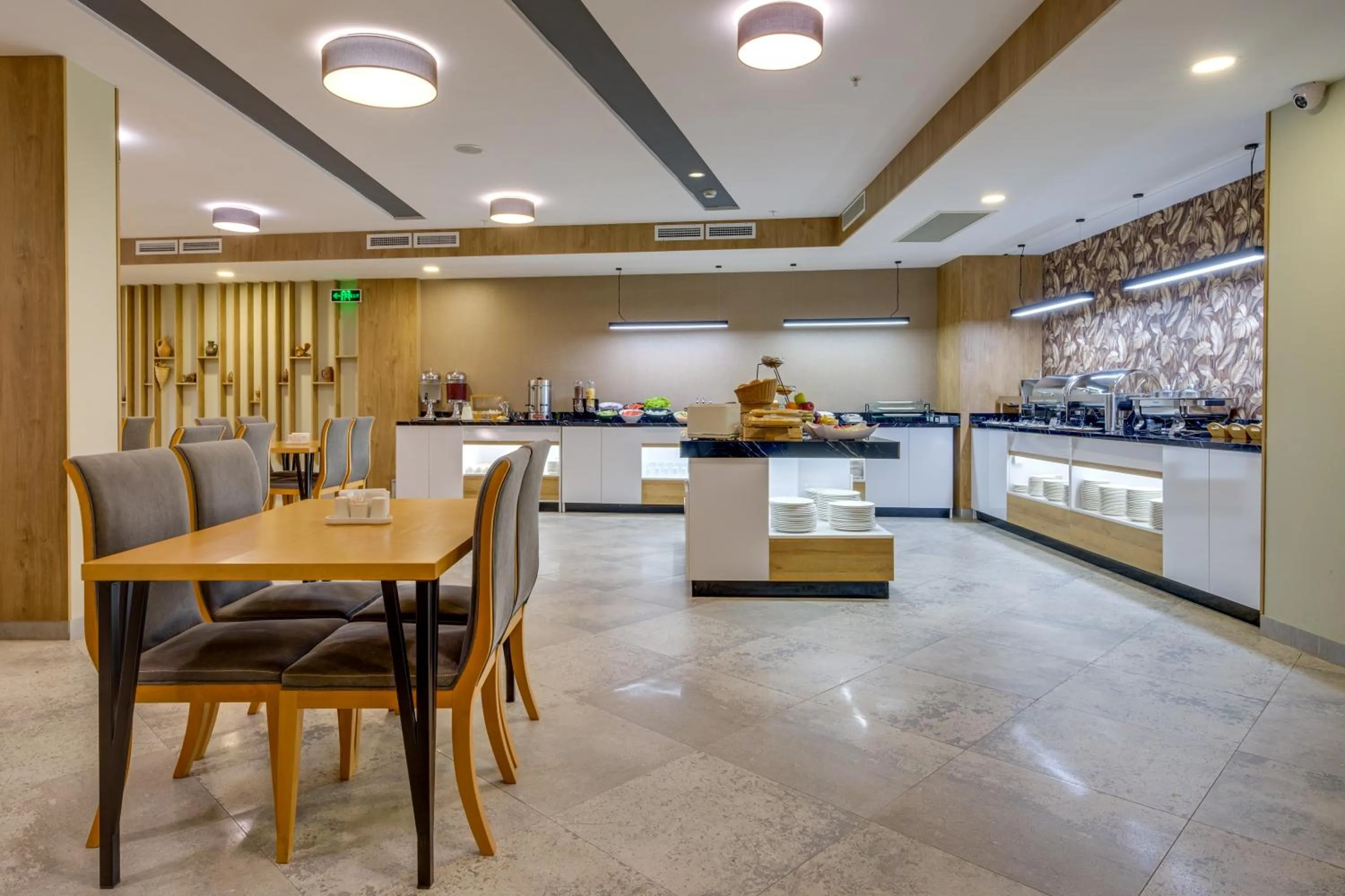 Breakfast in Hotel Salvador