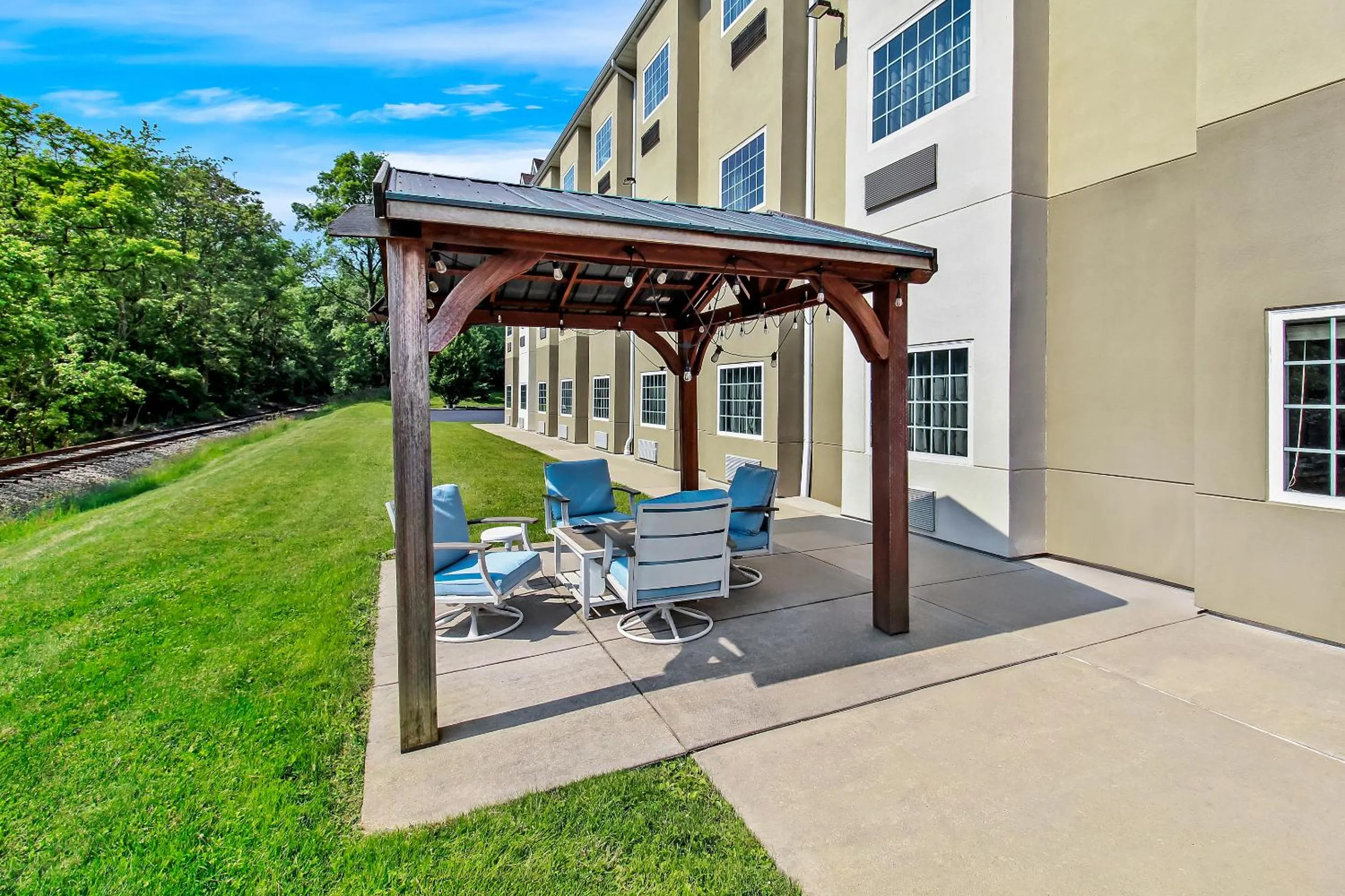 Quality Inn & Suites