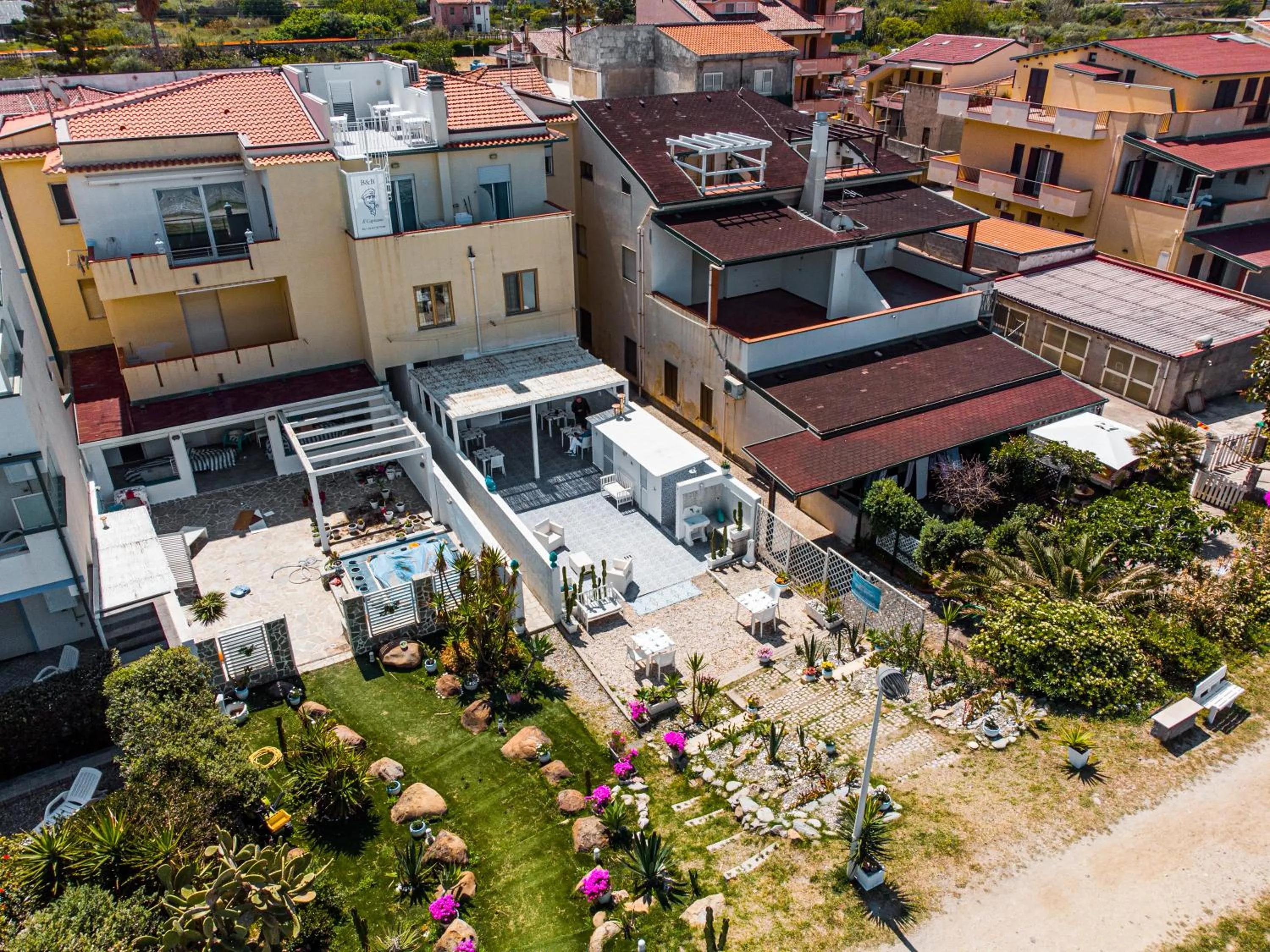 Property building in B&B Stella Marina