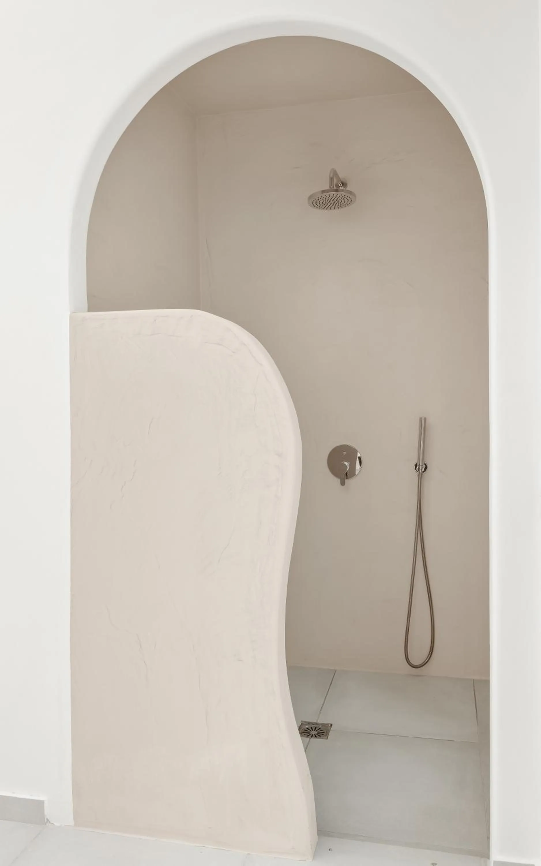 Shower in Oyster Luxury Suites