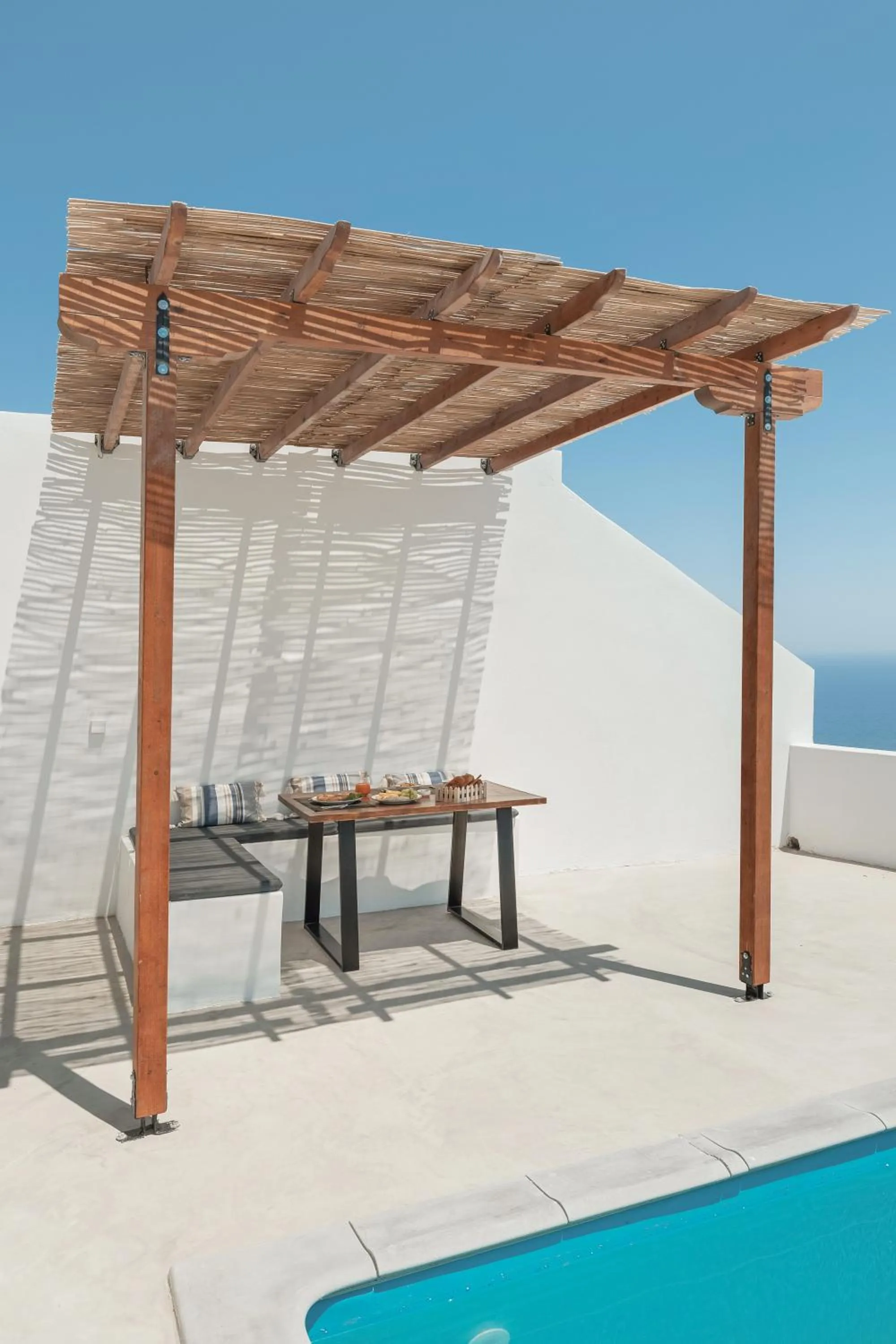 Patio in Oyster Luxury Suites