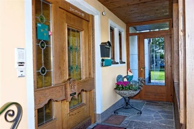Facade/entrance in Apart Kofler's Panorama-Zillertal