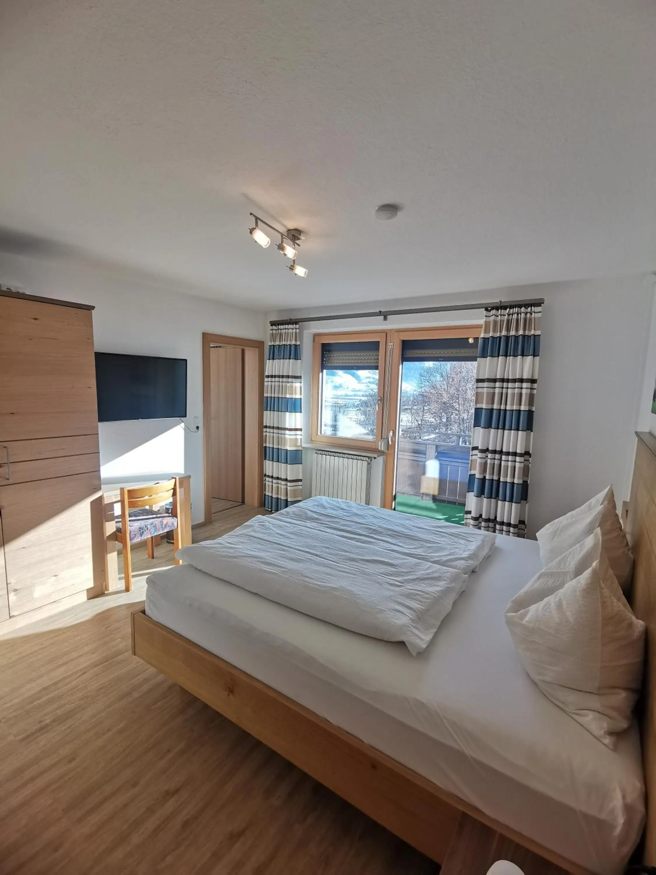 Bedroom, Bed in Apart Kofler's Panorama-Zillertal