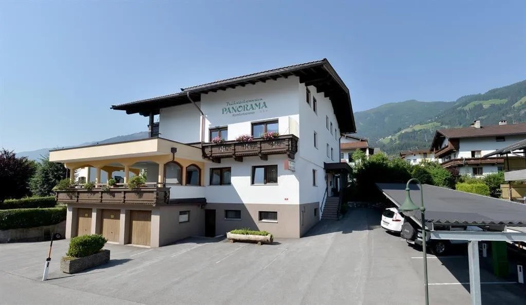 Parking in Apart Kofler's Panorama-Zillertal
