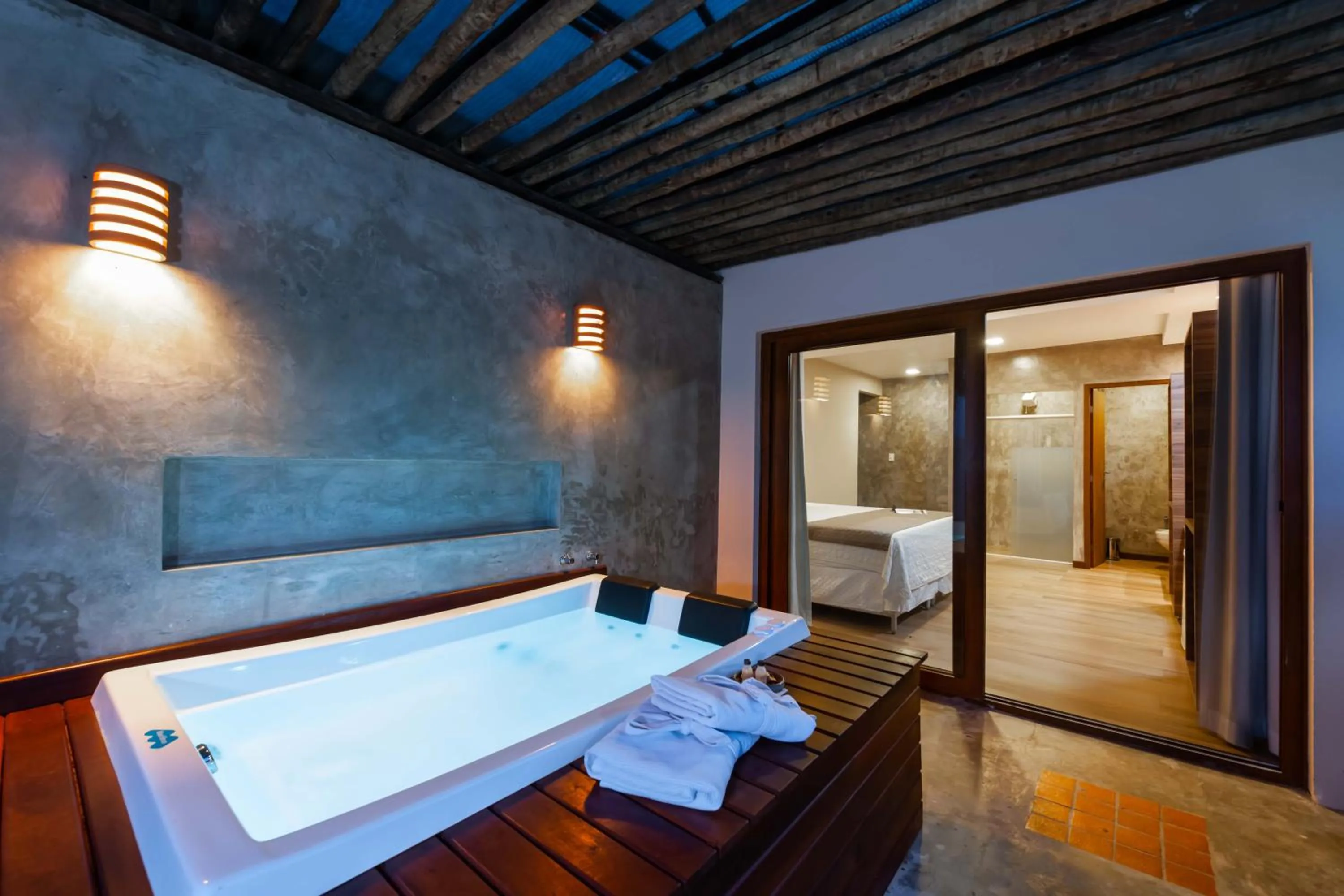 Hot Tub in Pousada Bahia Bacana