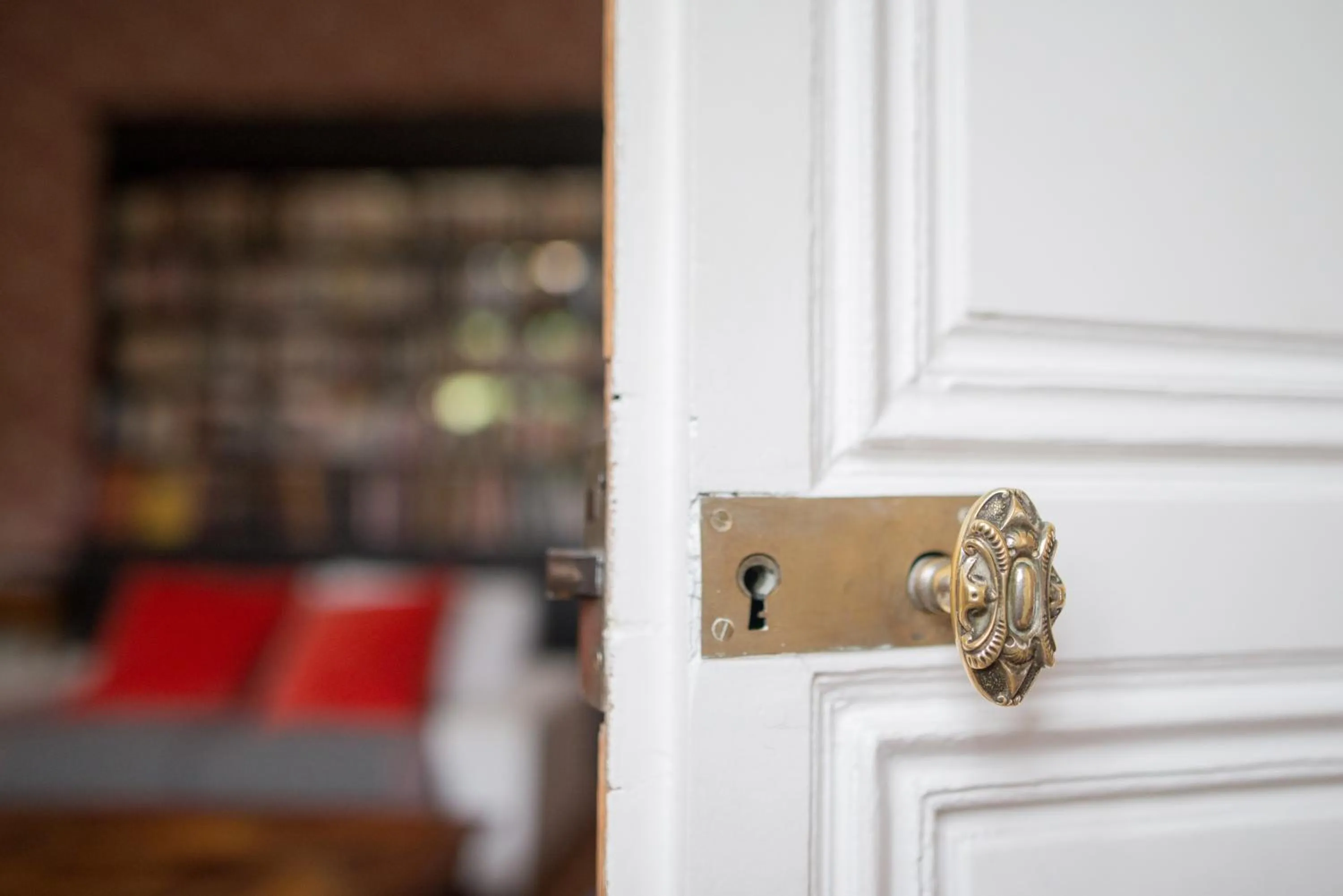 Bedroom in Maison Ailleurs