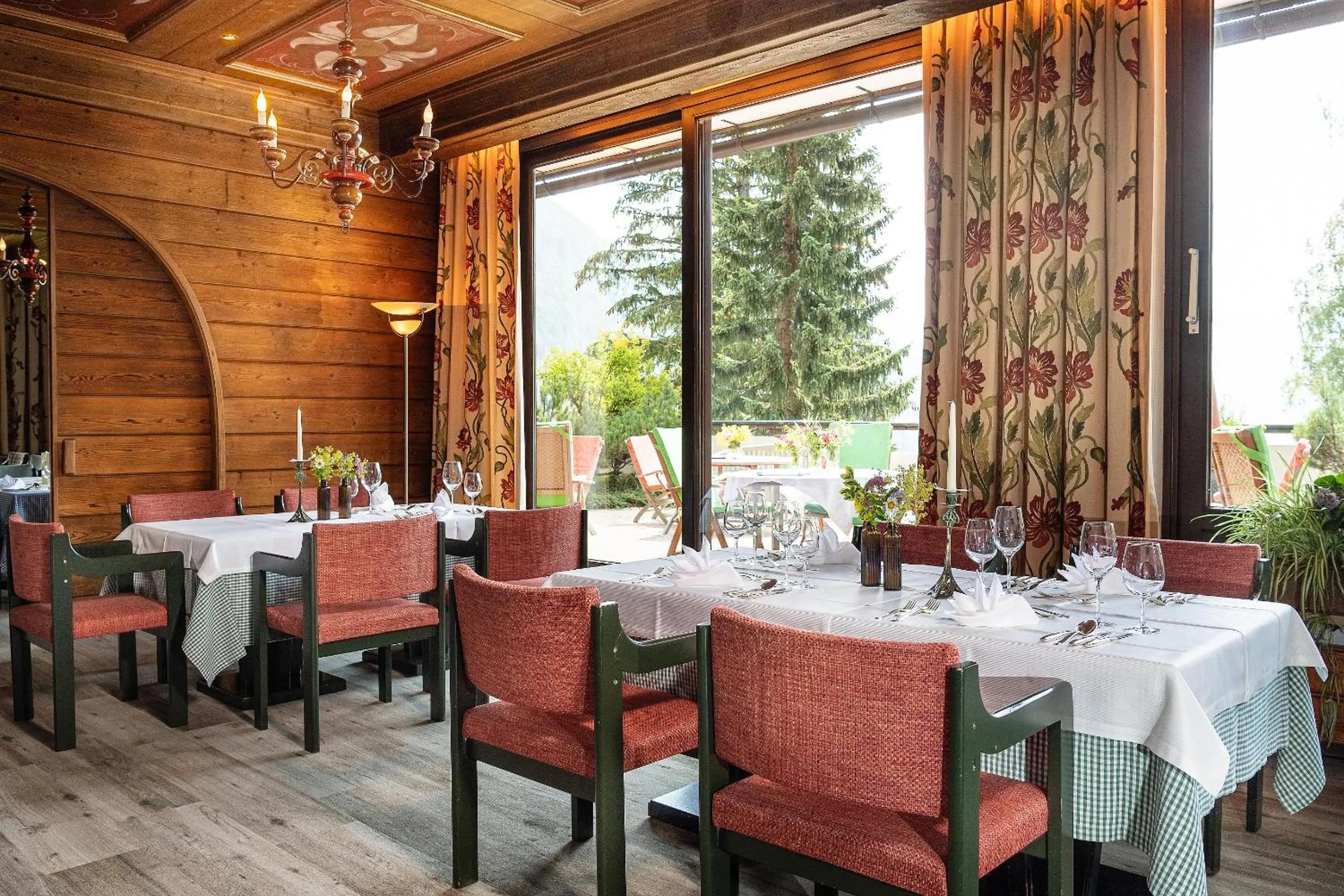 Restaurant/places to eat in Hotel St. Oswald