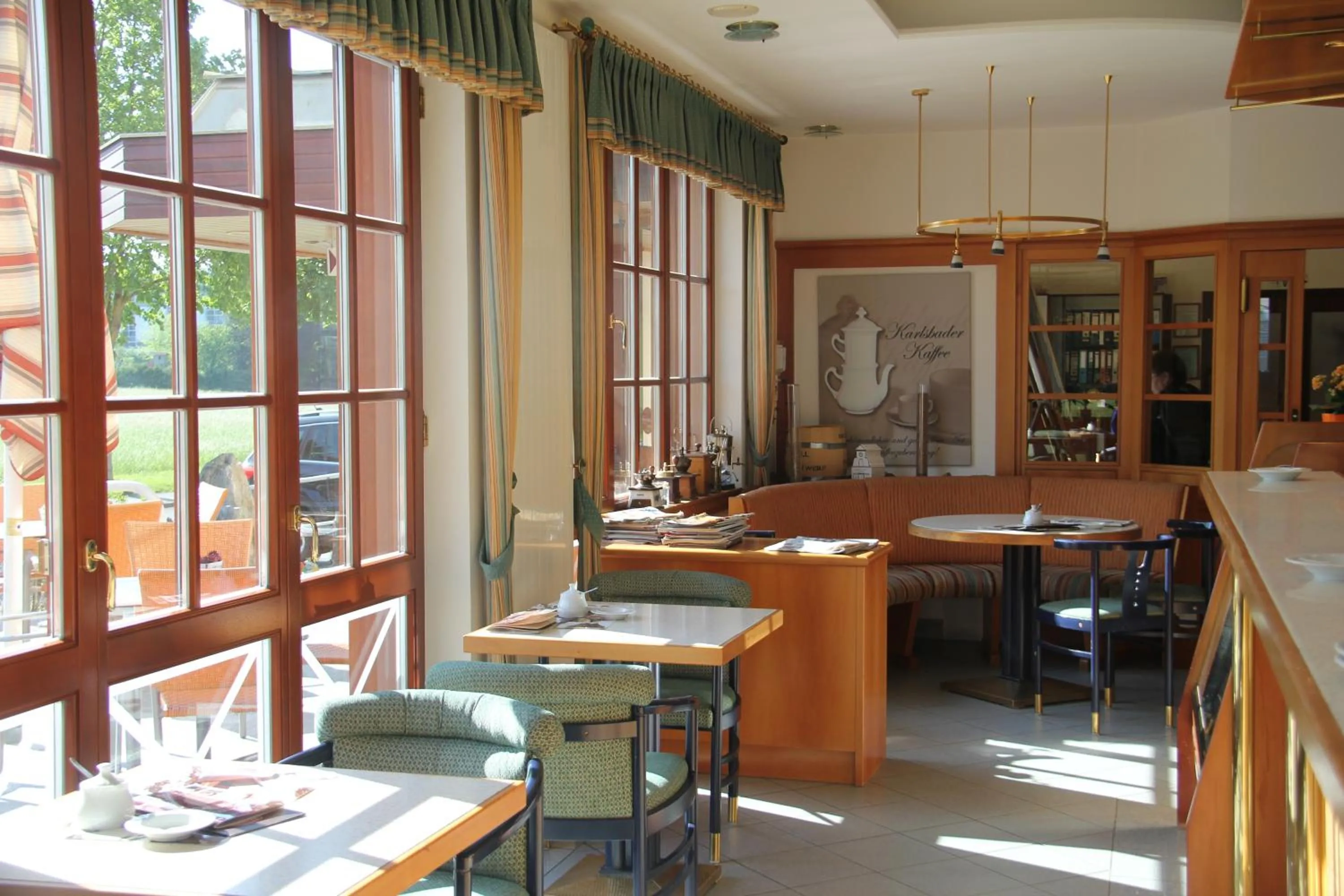 Lounge or bar in Simon - Hotel & Café