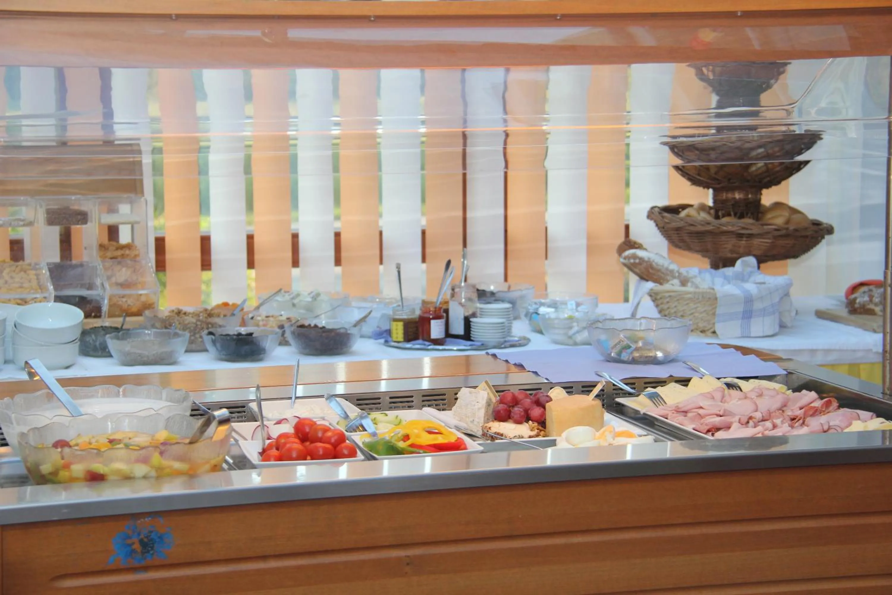 Restaurant/places to eat in Simon - Hotel & Café