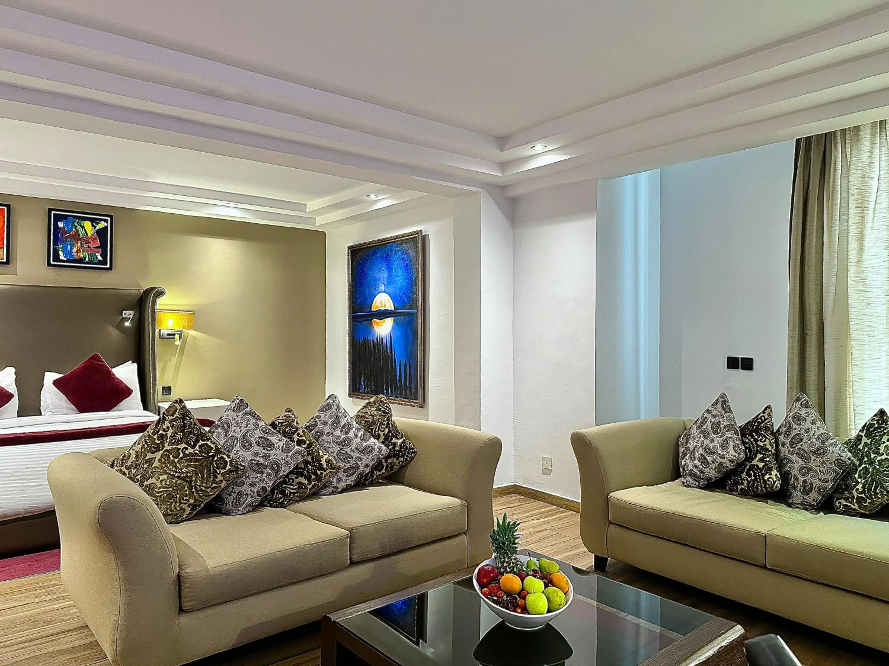 Seating area in Victoria Crown Plaza Hotel