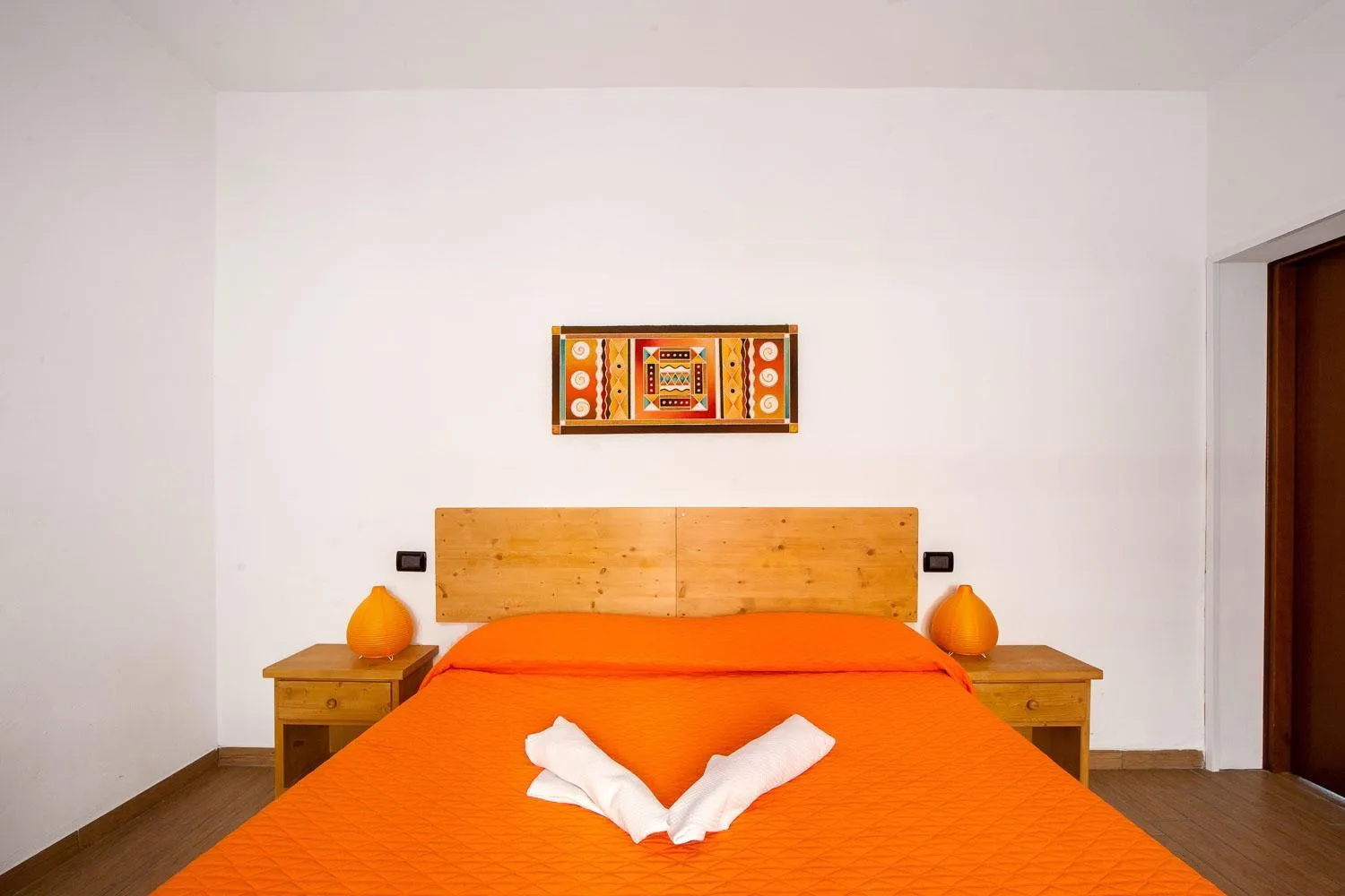 Bedroom, Bed in I Due Orfici