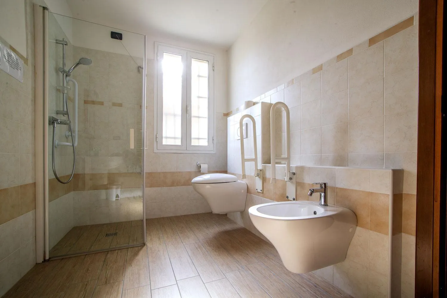 Bathroom in I Due Orfici