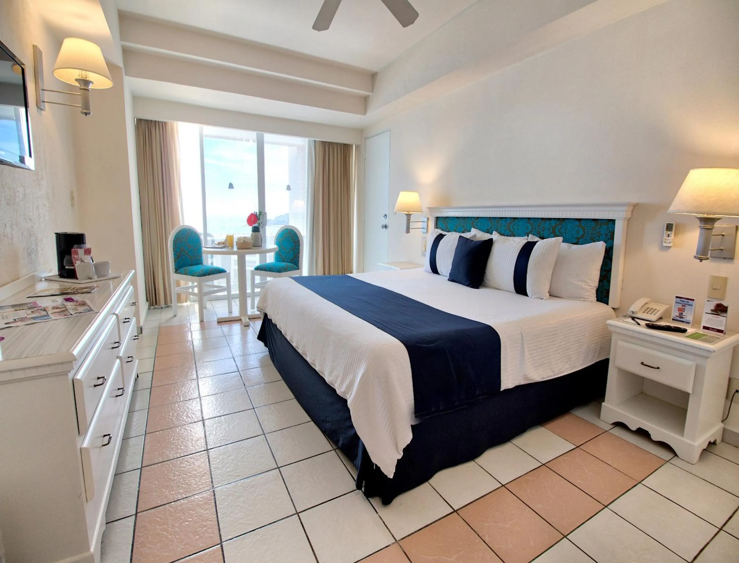 Bed in Mision Mazatlan