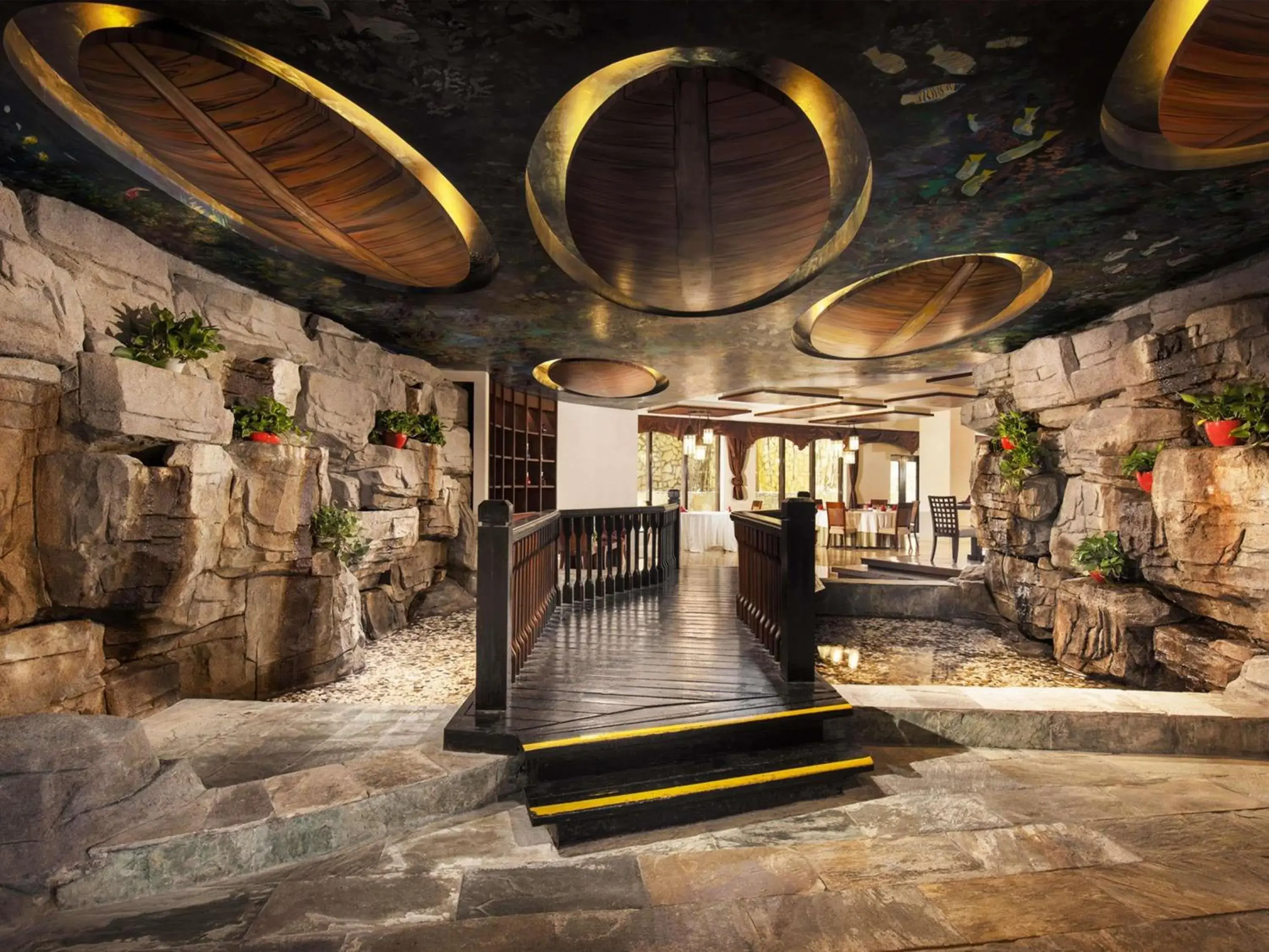 Restaurant/places to eat in Pullman Sanya Yalong Bay Villas & Resort Restaurant/places to eat in Pullman Sanya Yalong Bay Villas & Resort