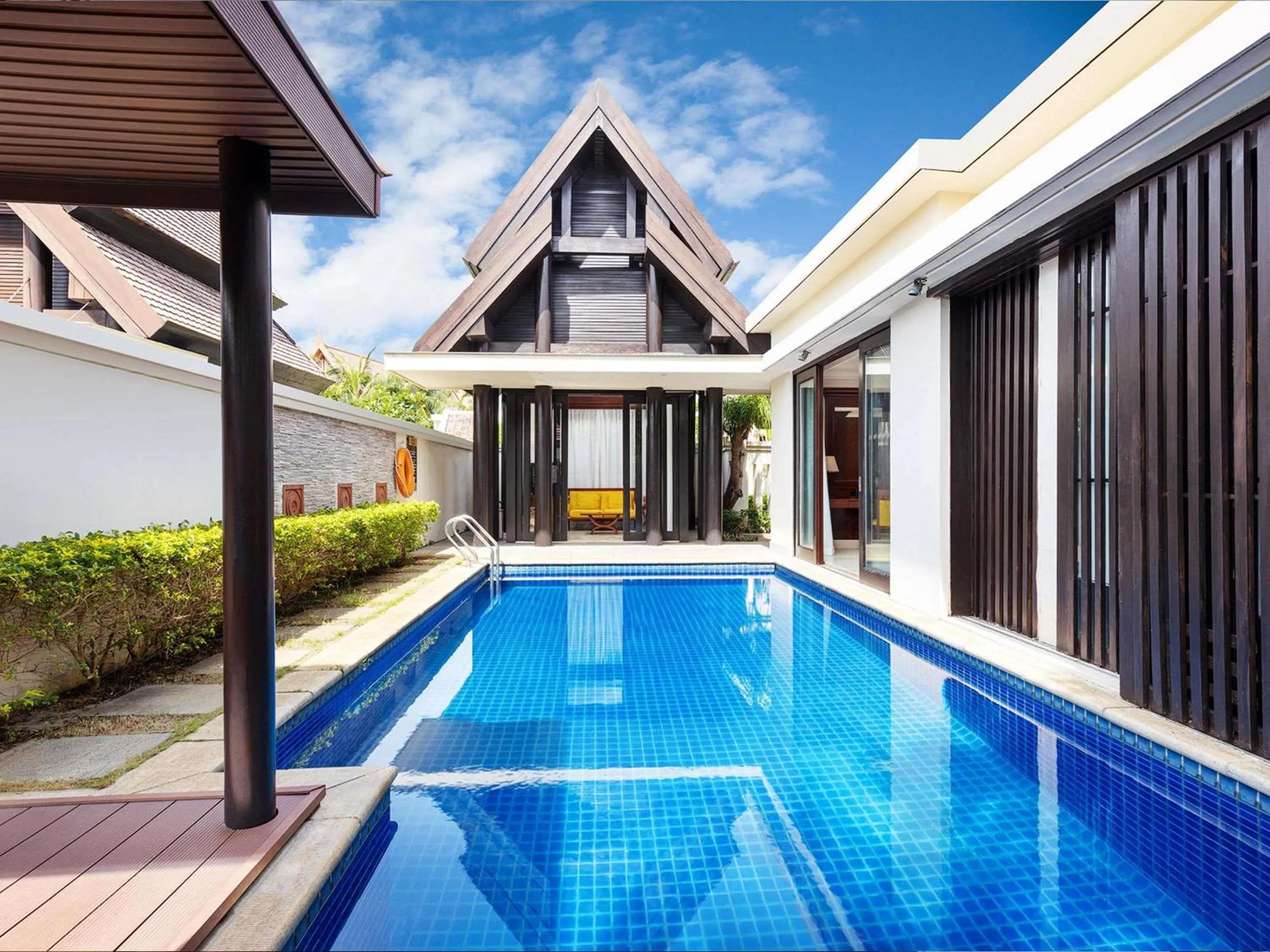 Bedroom in Pullman Sanya Yalong Bay Villas & Resort