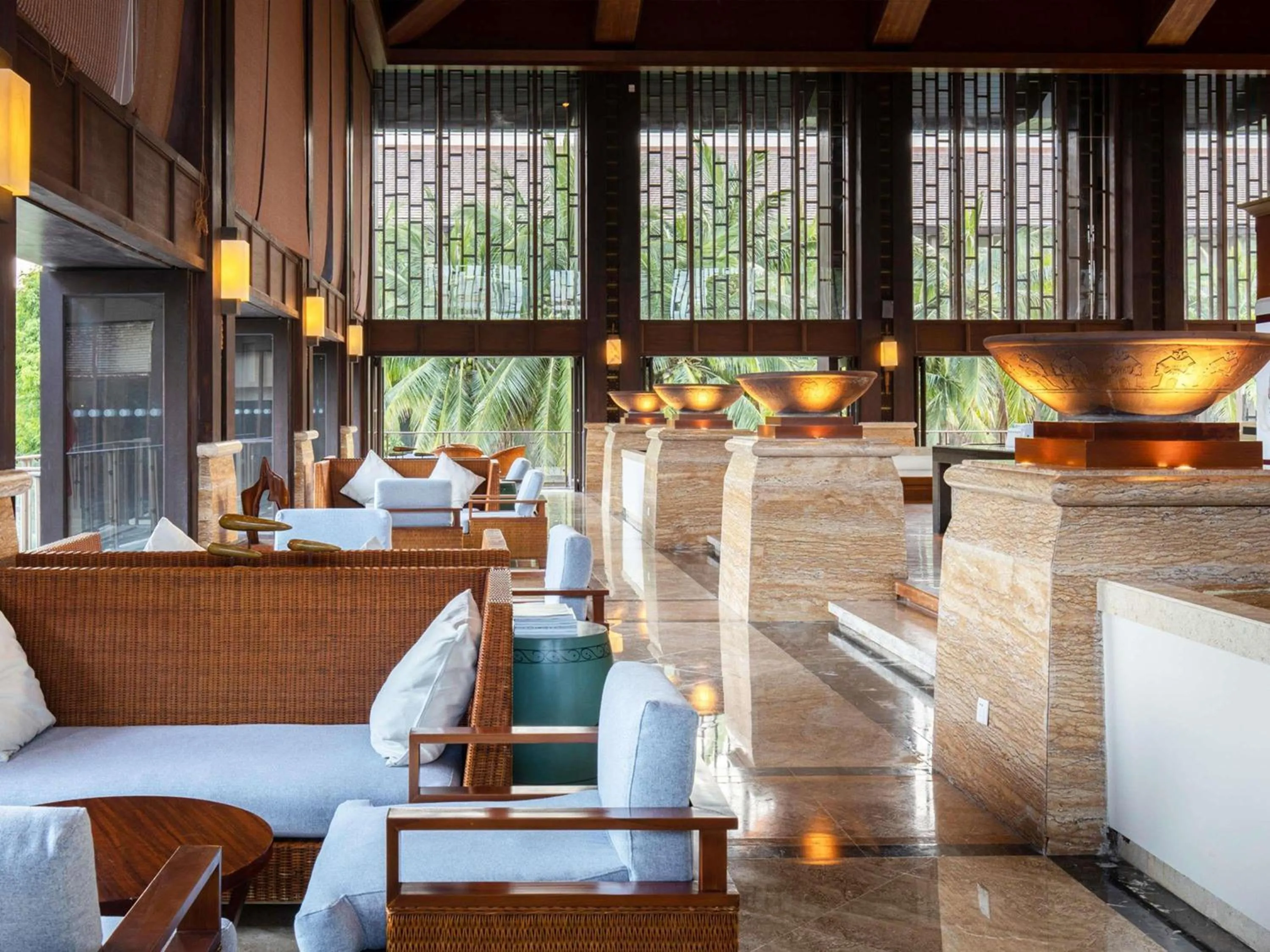 Lounge or bar in Pullman Sanya Yalong Bay Villas & Resort