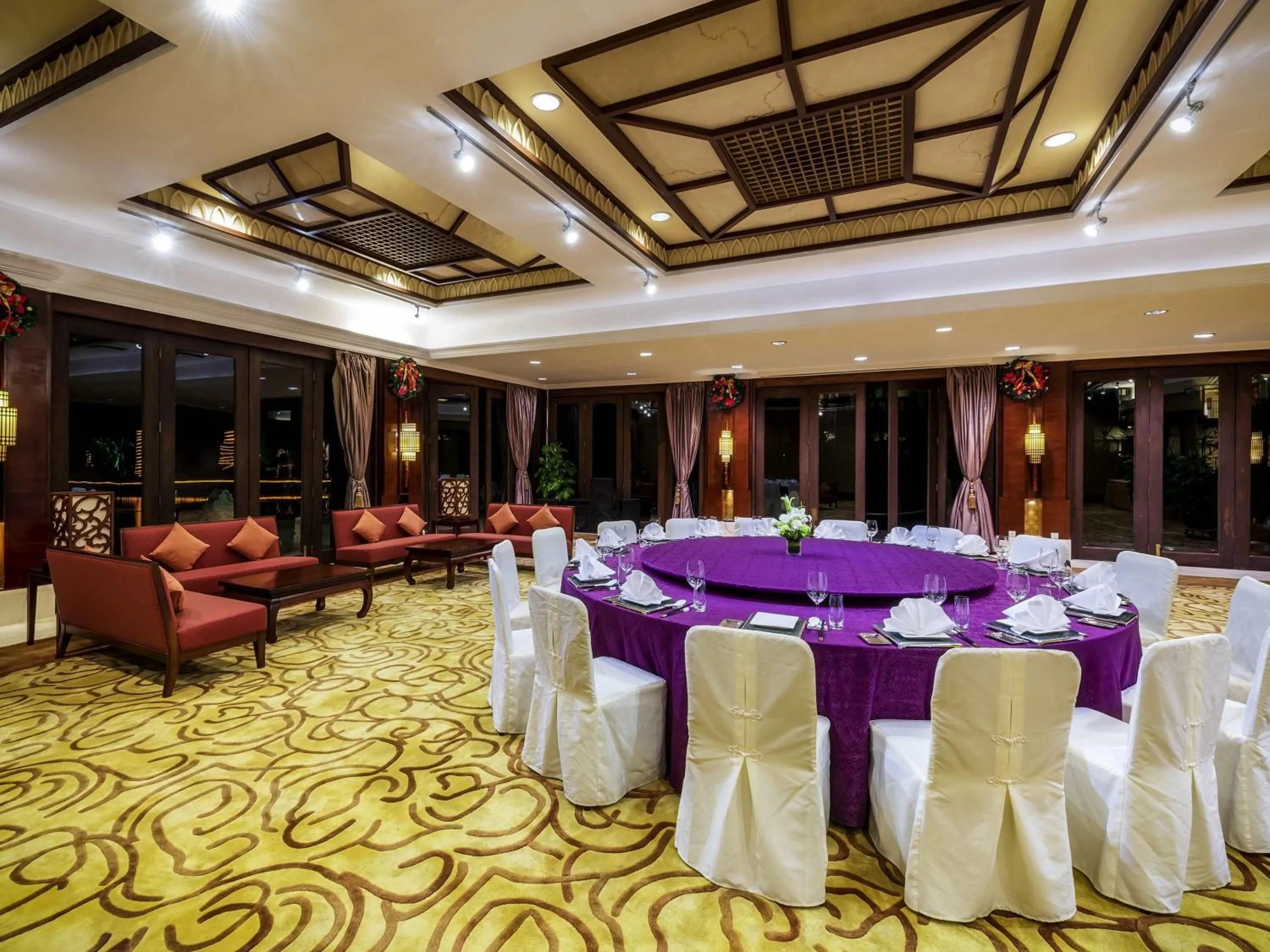 Meeting/conference room in Pullman Sanya Yalong Bay Villas & Resort