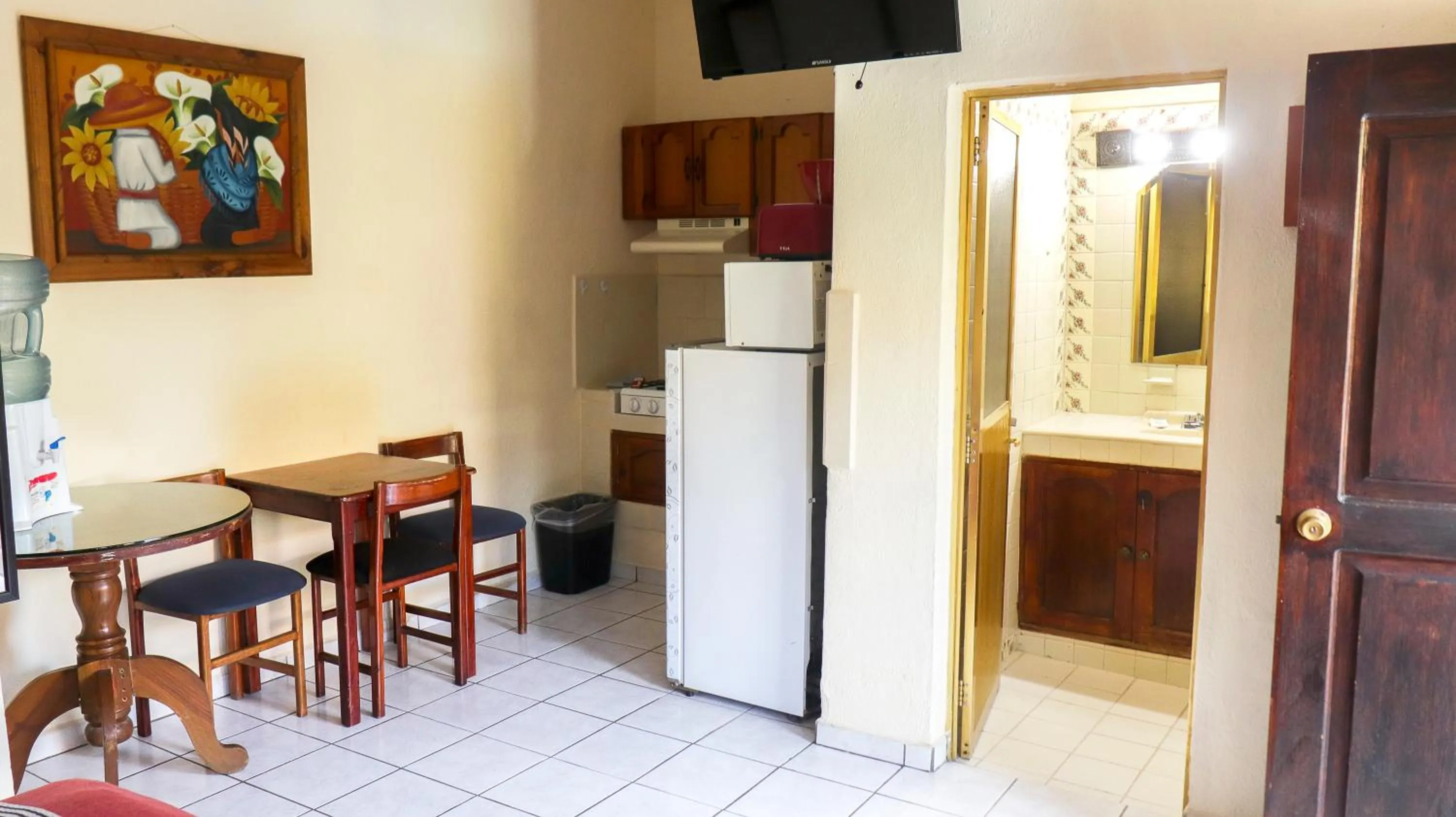 Kitchen or kitchenette in Hotel Palmeras