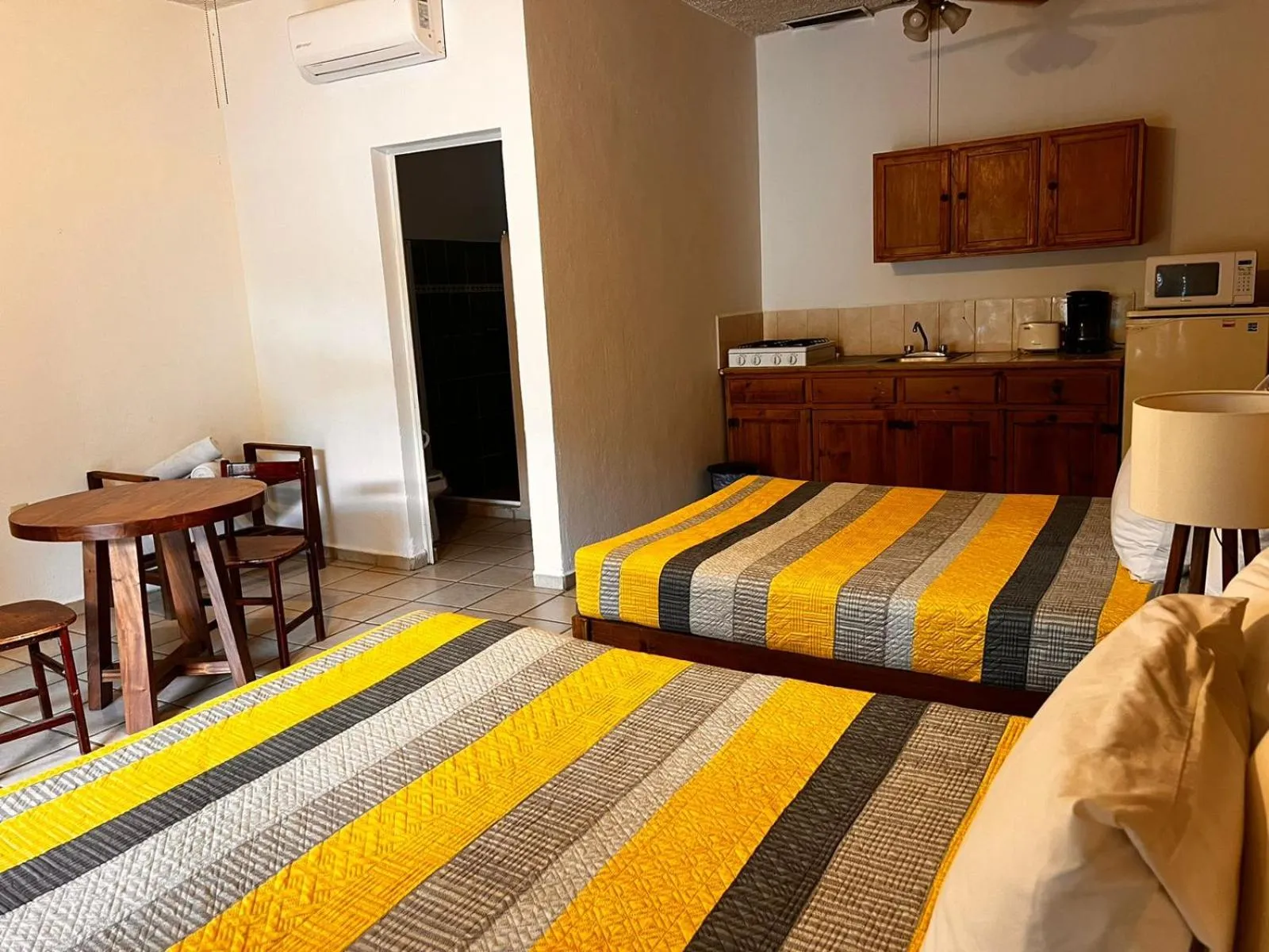 Bed in Hotel Palmeras