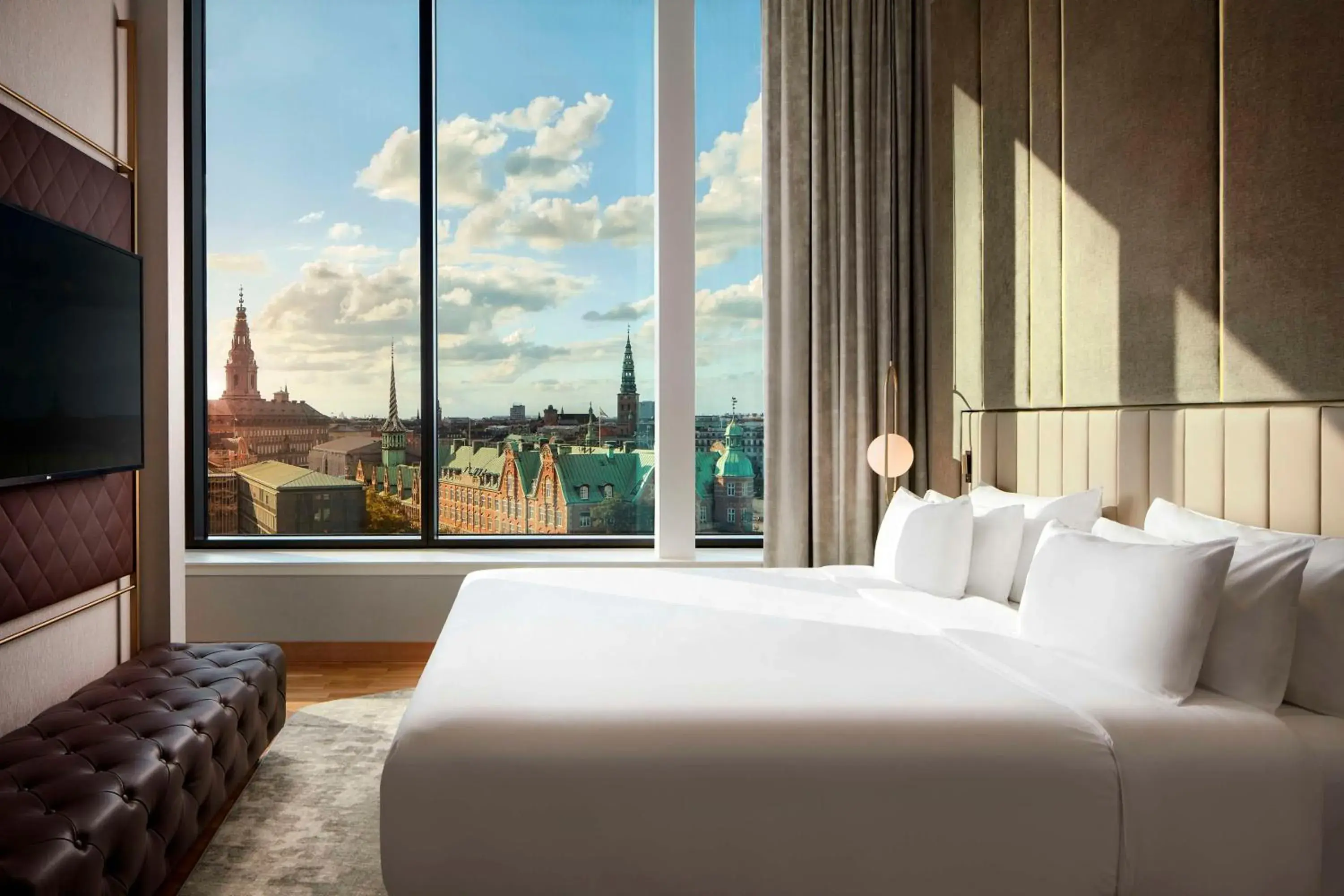 Photo of the whole room, Bed in NH Collection Copenhagen Photo of the whole room, Bed in NH Collection Copenhagen