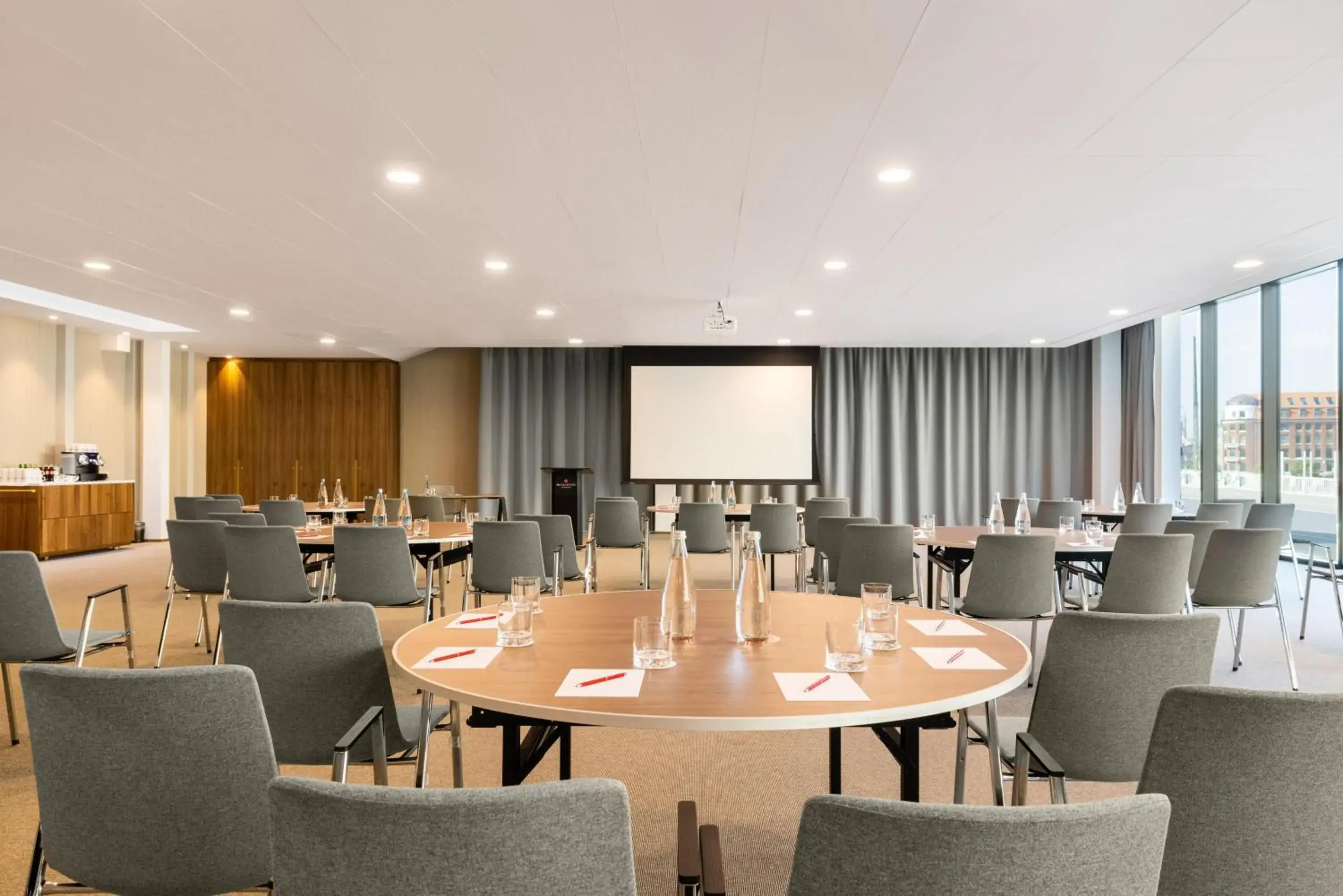 Lounge or bar in NH Collection Copenhagen Lounge or bar in NH Collection Copenhagen