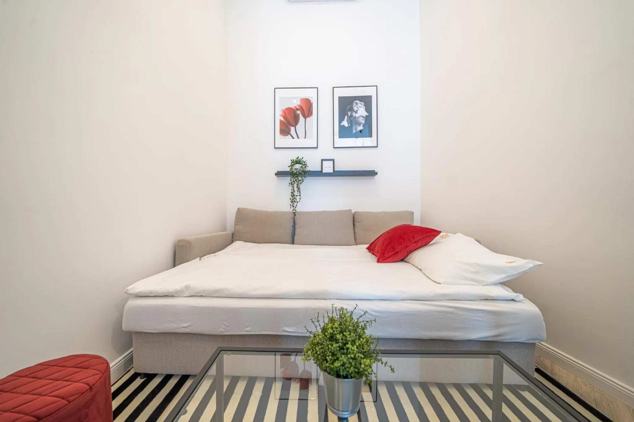 Bed in K33- Boutique Apartments, Best Location, by BQA