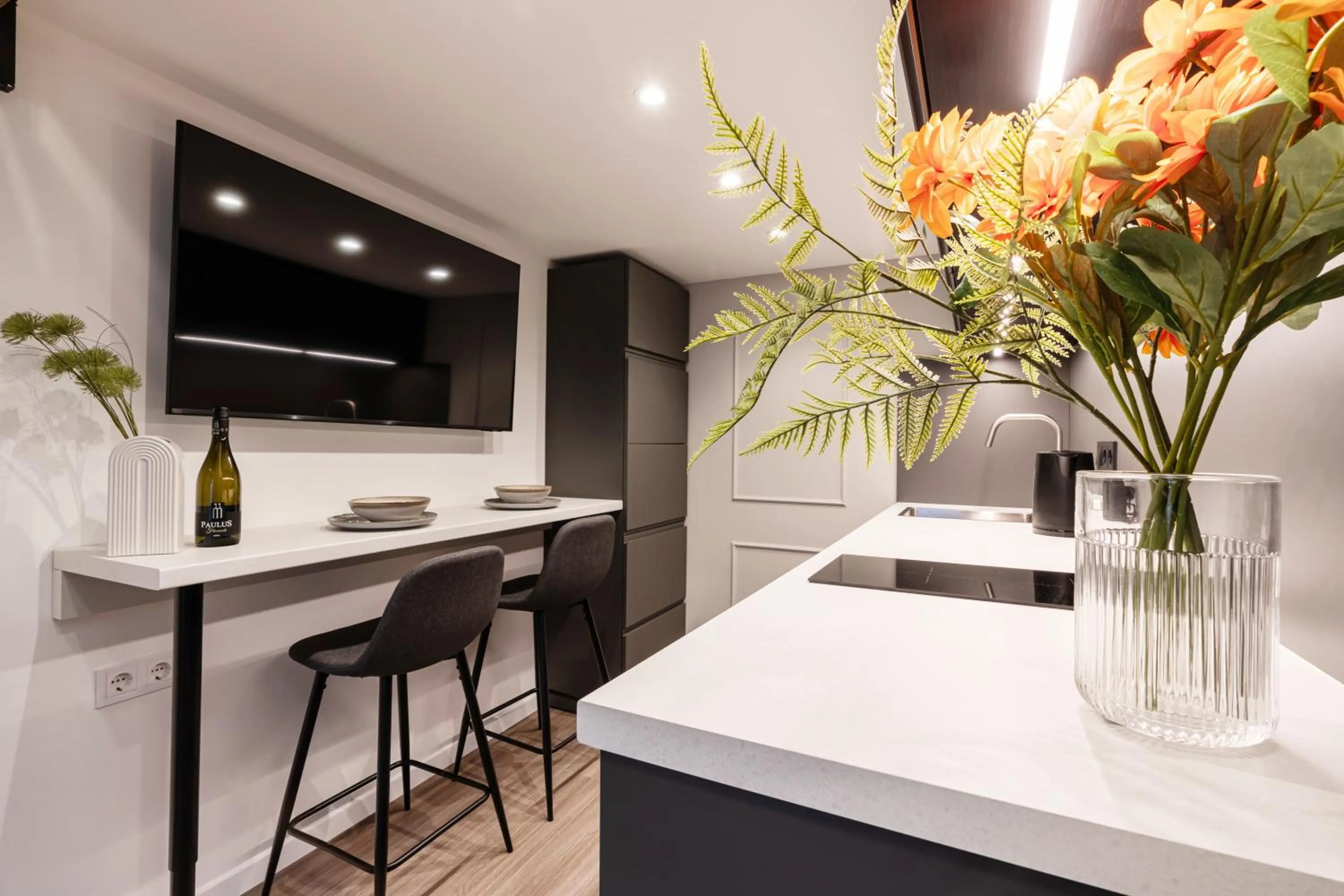 Kitchen or kitchenette in K33- Boutique Apartments, Best Location, by BQA